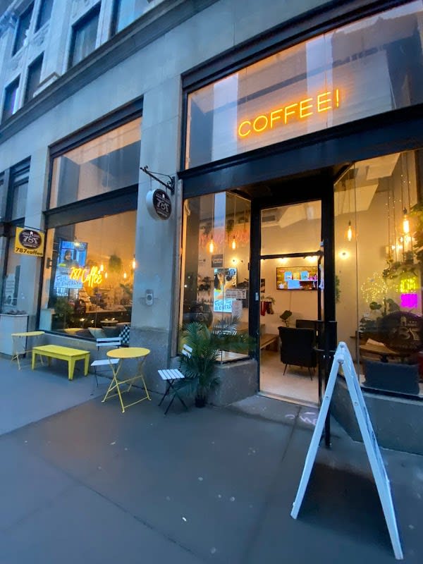 787 Coffee thumbnail