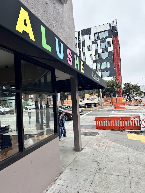 Alushe coffee bar thumbnail