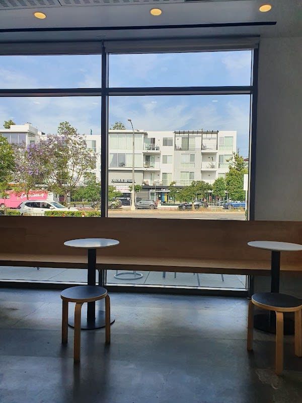 Blue Bottle Coffee thumbnail