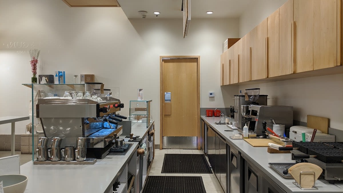 Blue Bottle Coffee thumbnail