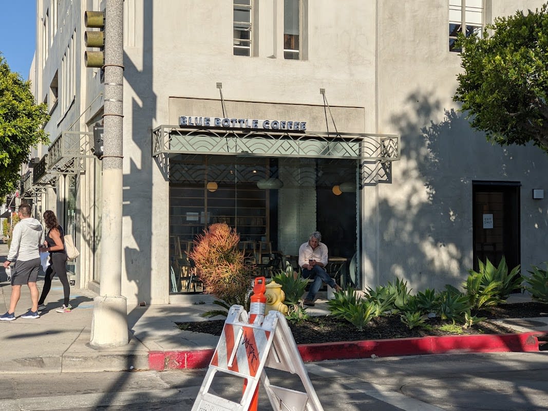 Blue Bottle Coffee thumbnail