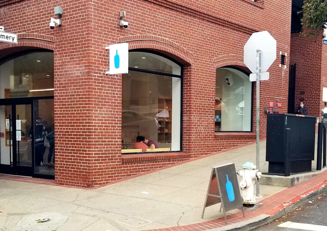 Blue Bottle Coffee thumbnail