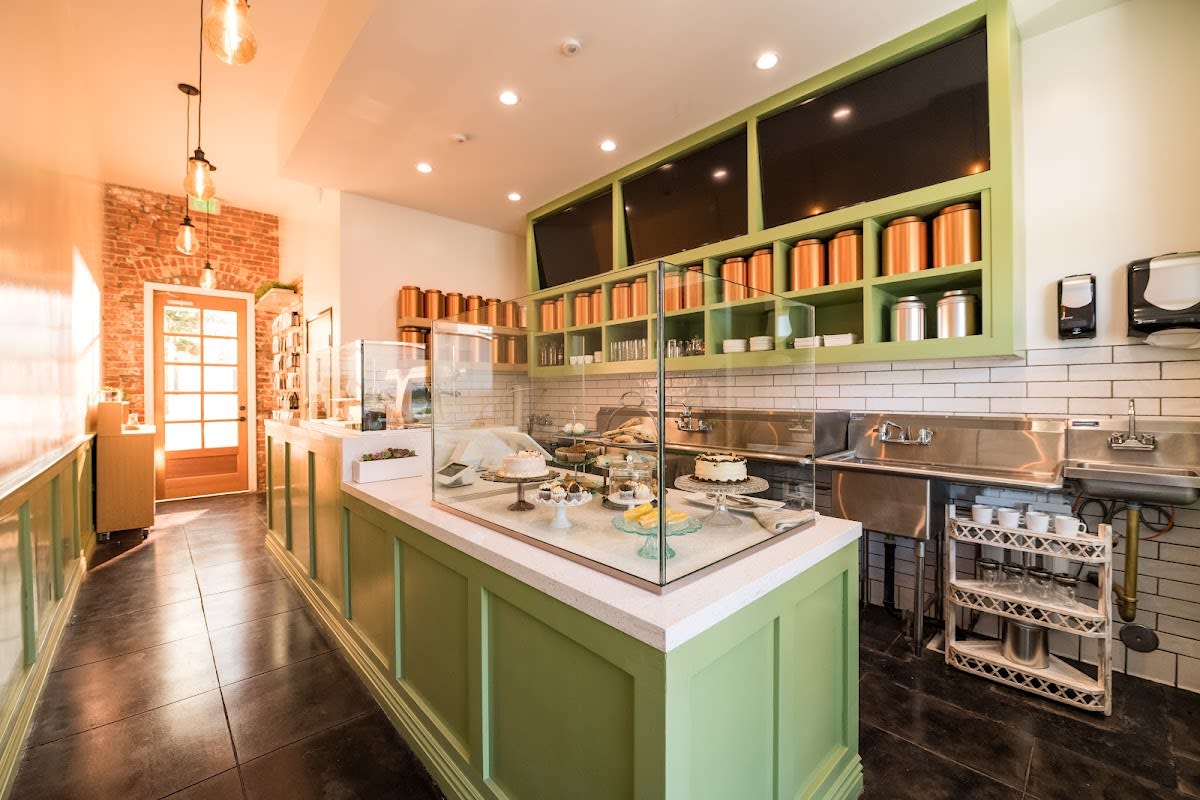 Buena Vida Tea Bar & Garden thumbnail