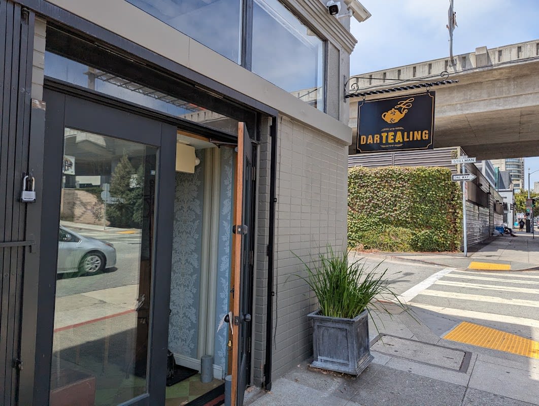 Dartealing Lounge thumbnail