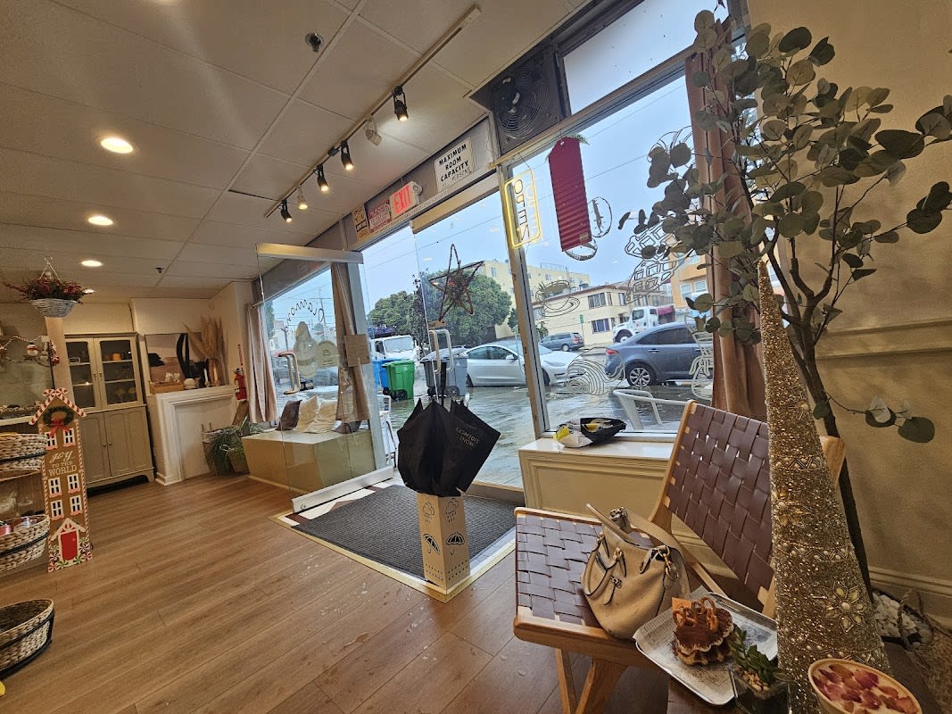 Diamond Coffee N Pastry thumbnail