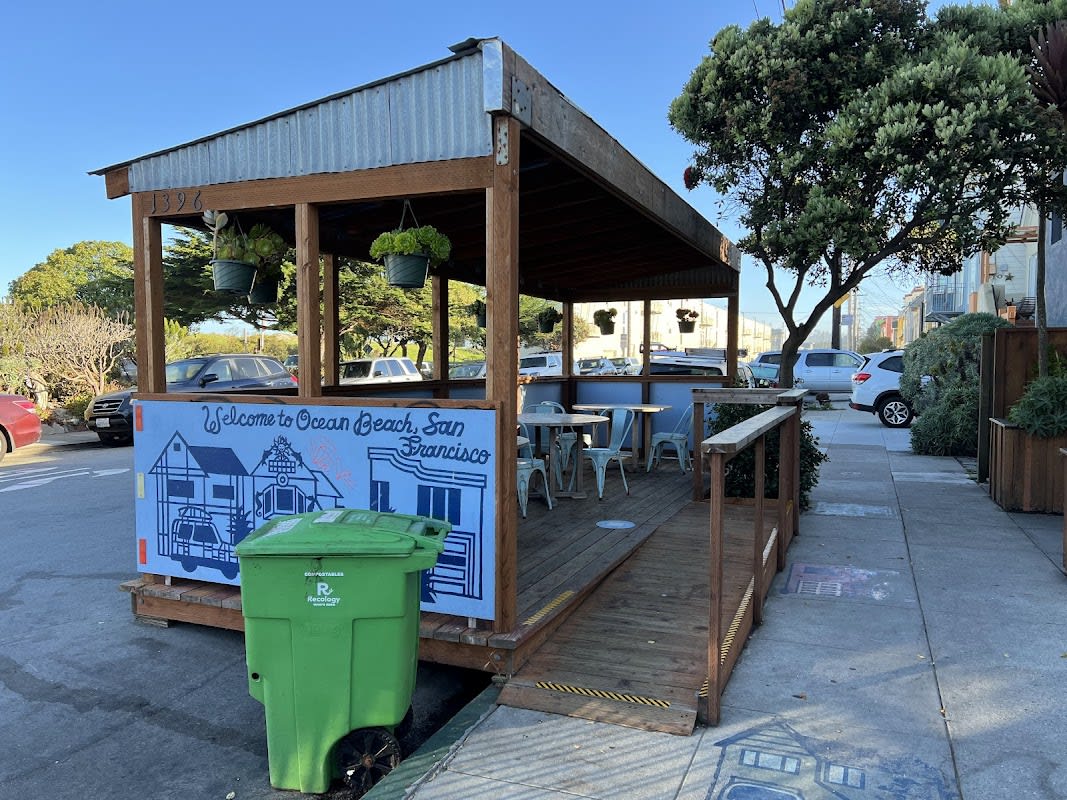 Java Beach Cafe thumbnail