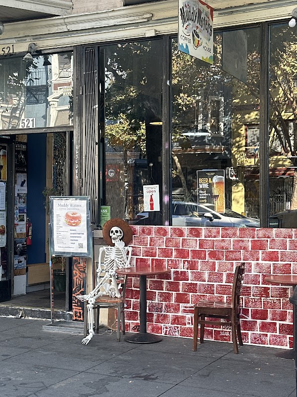 Muddy Waters Coffee & Lounge thumbnail