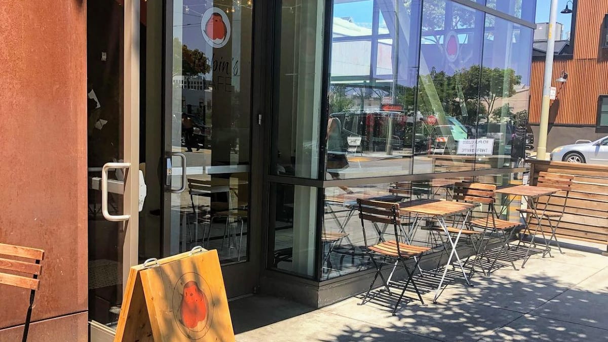 Robin's Café thumbnail