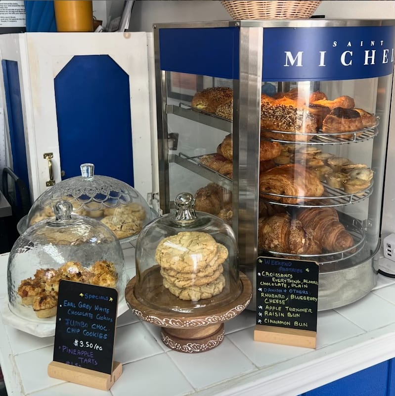 Saint Michel Cafe thumbnail