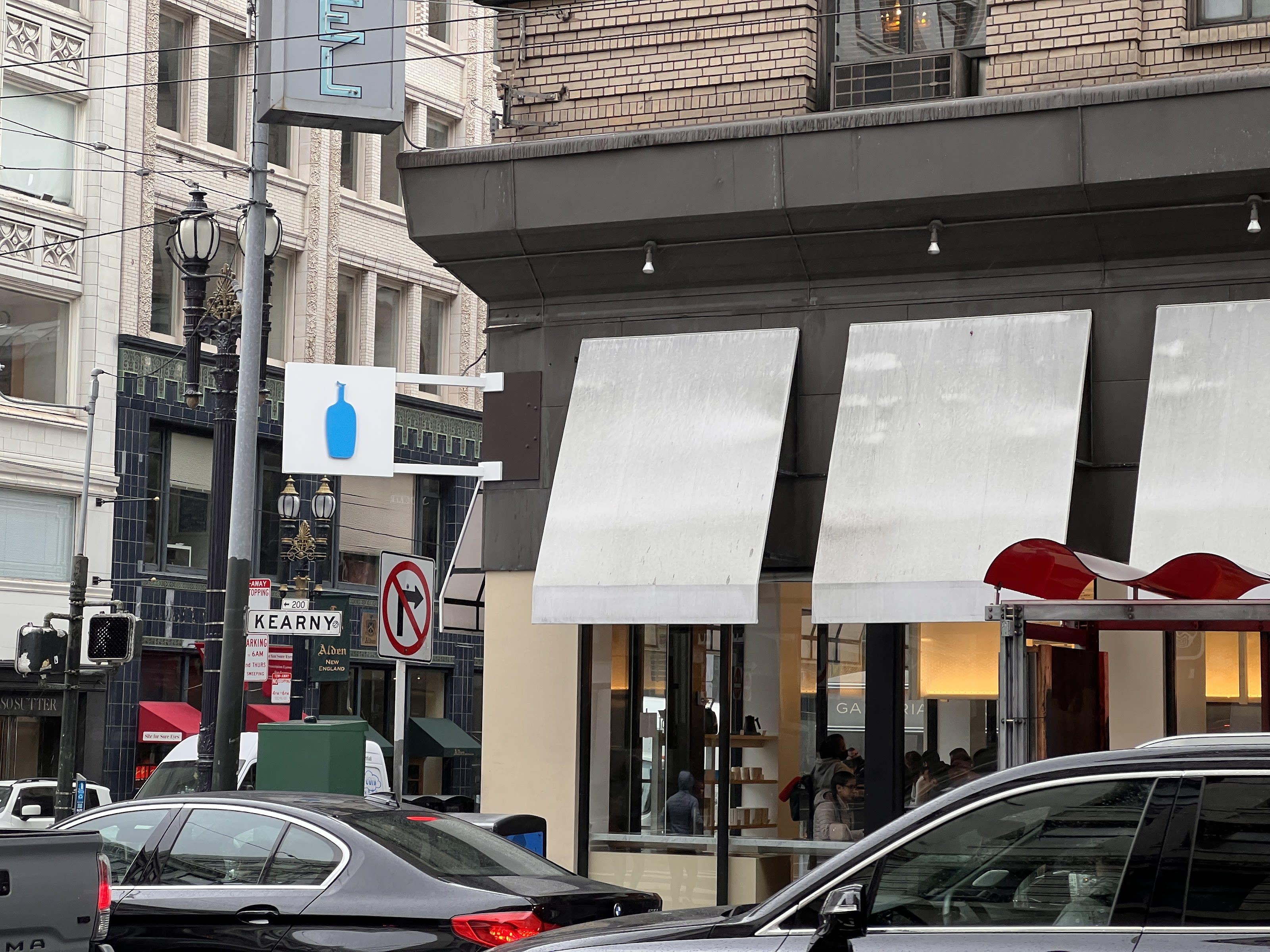 Blue Bottle Coffee thumbnail