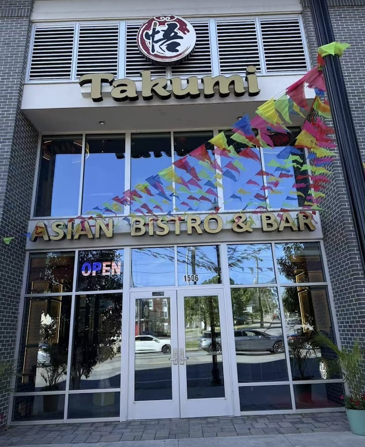Takumi Asian Bistro & Bar thumbnail