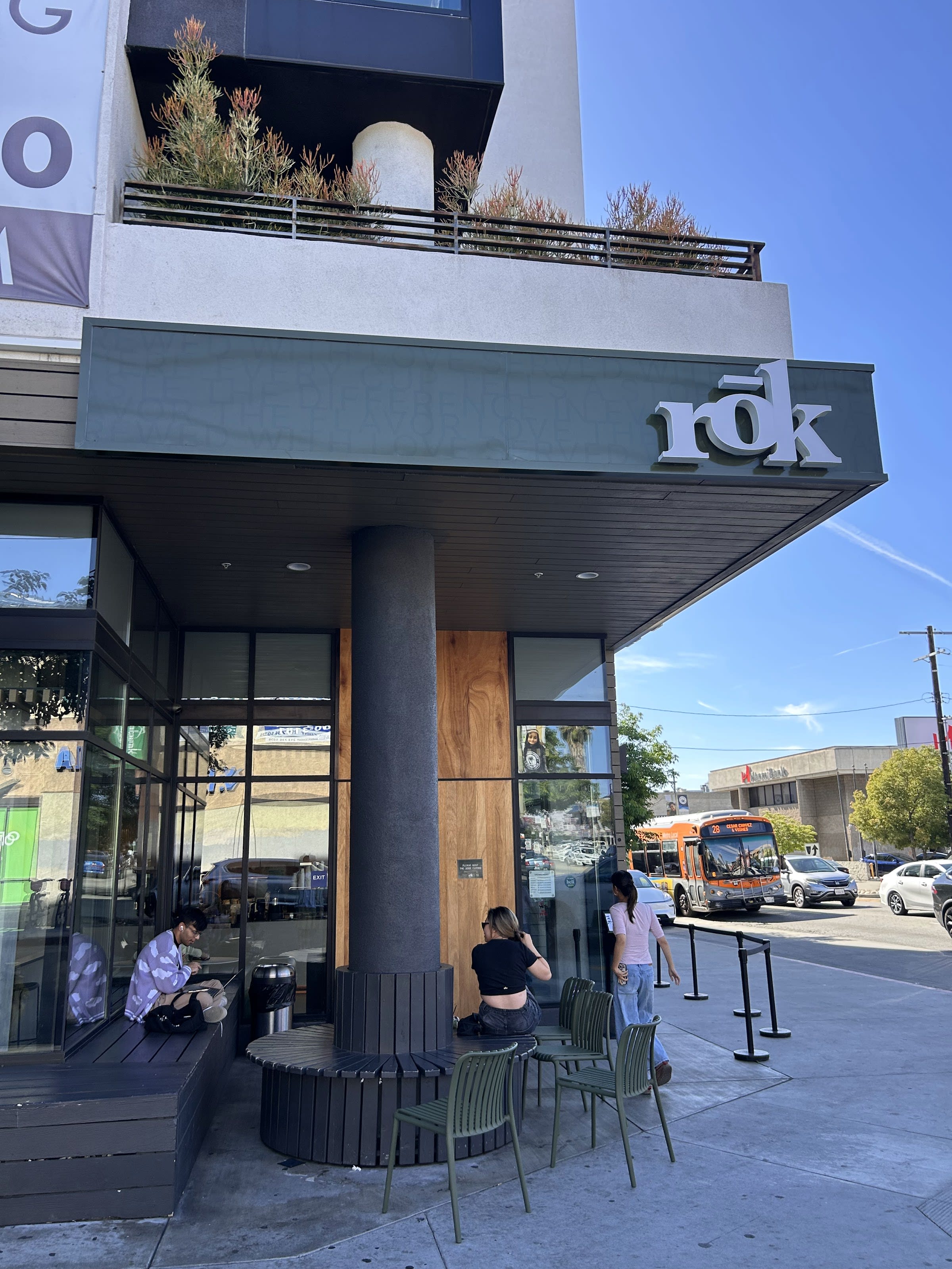 Rōk Coffee And Tea thumbnail