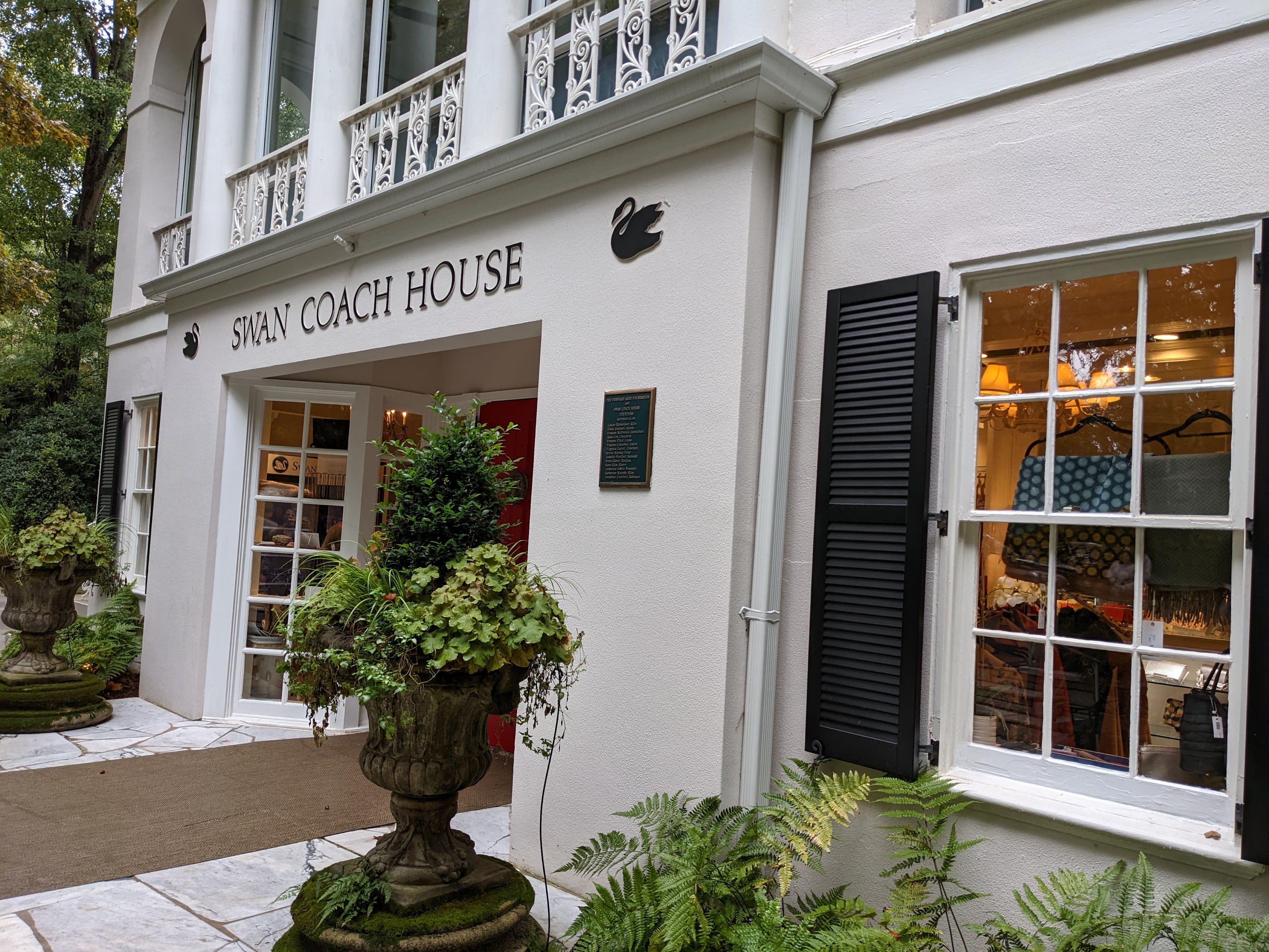 Swan Coach House thumbnail