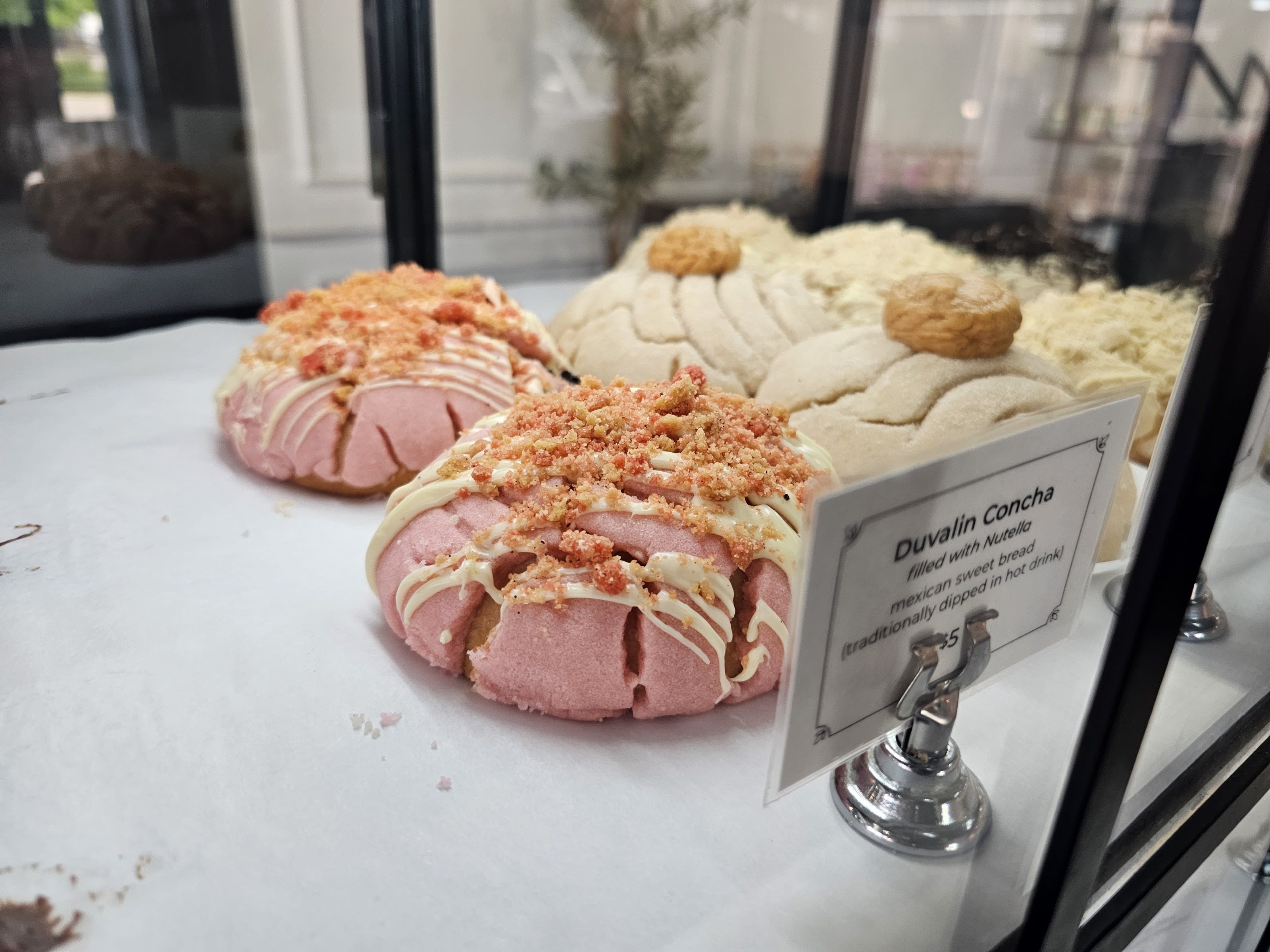 Viva La Fresa Bakery & Cafe thumbnail
