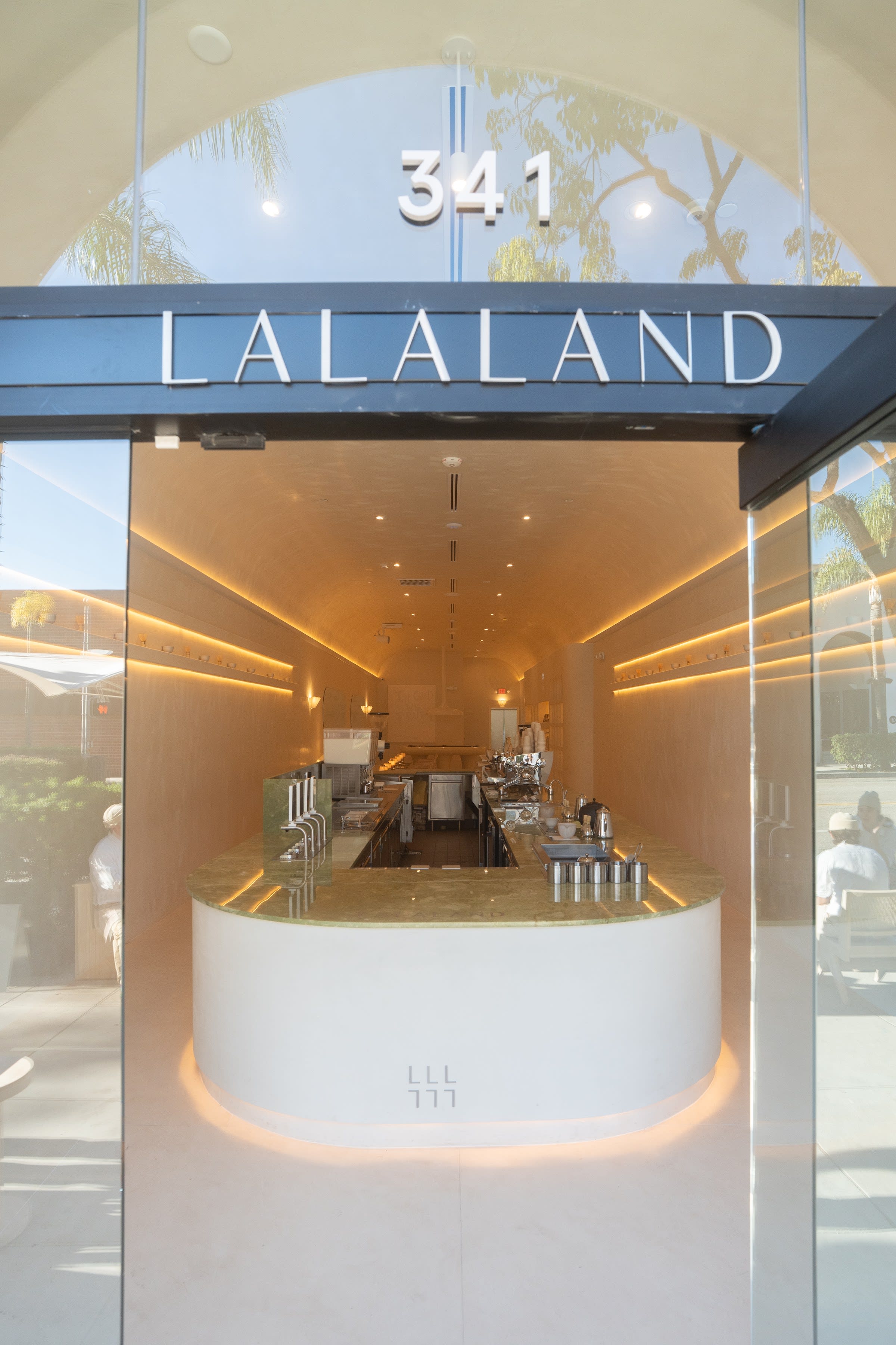 La La Land (Reserve) thumbnail