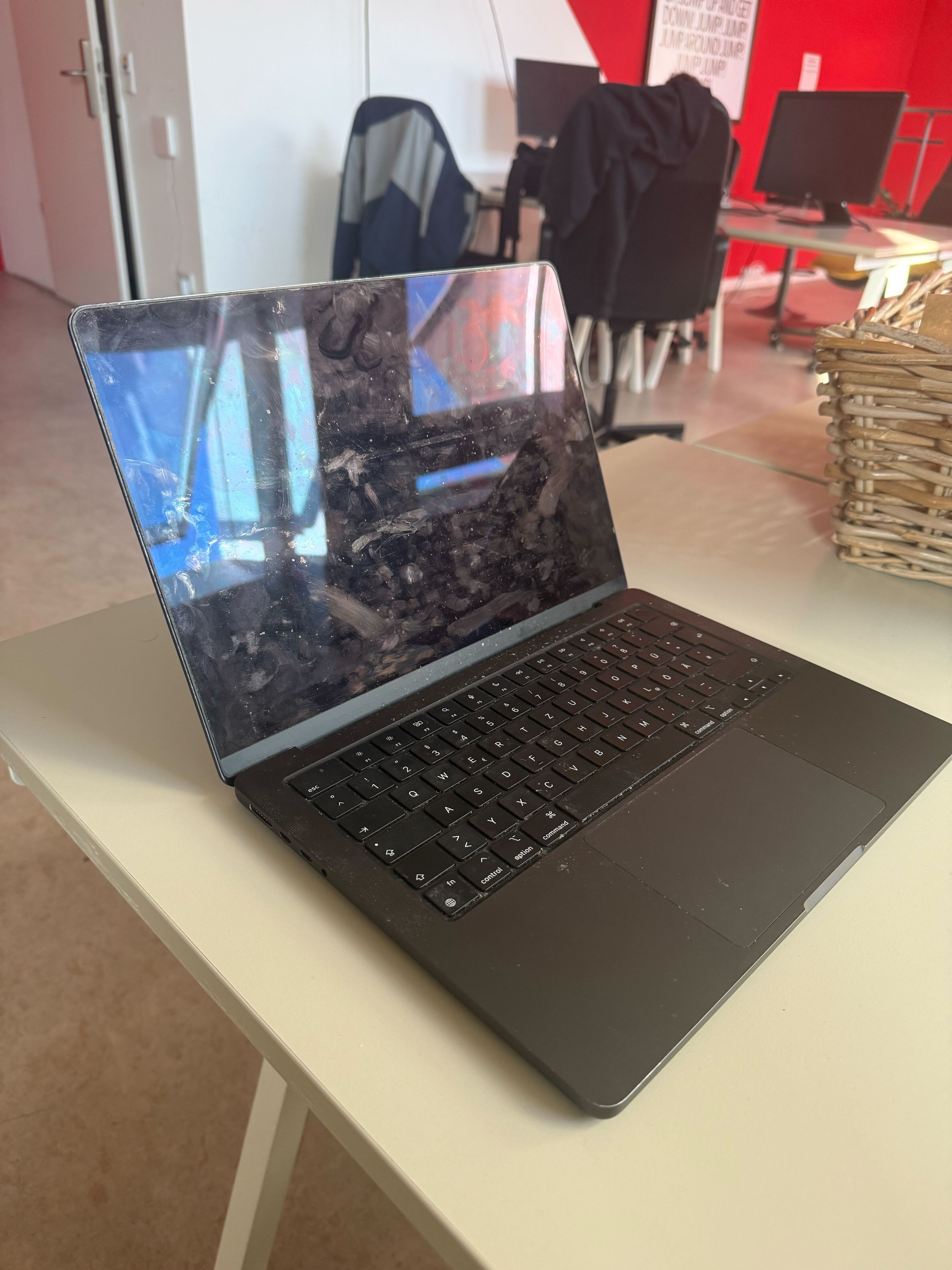 Apple MacBook Air M1