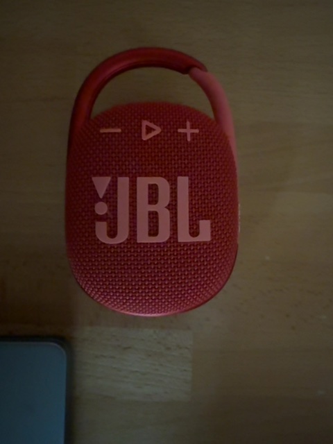 JBL Clip 4