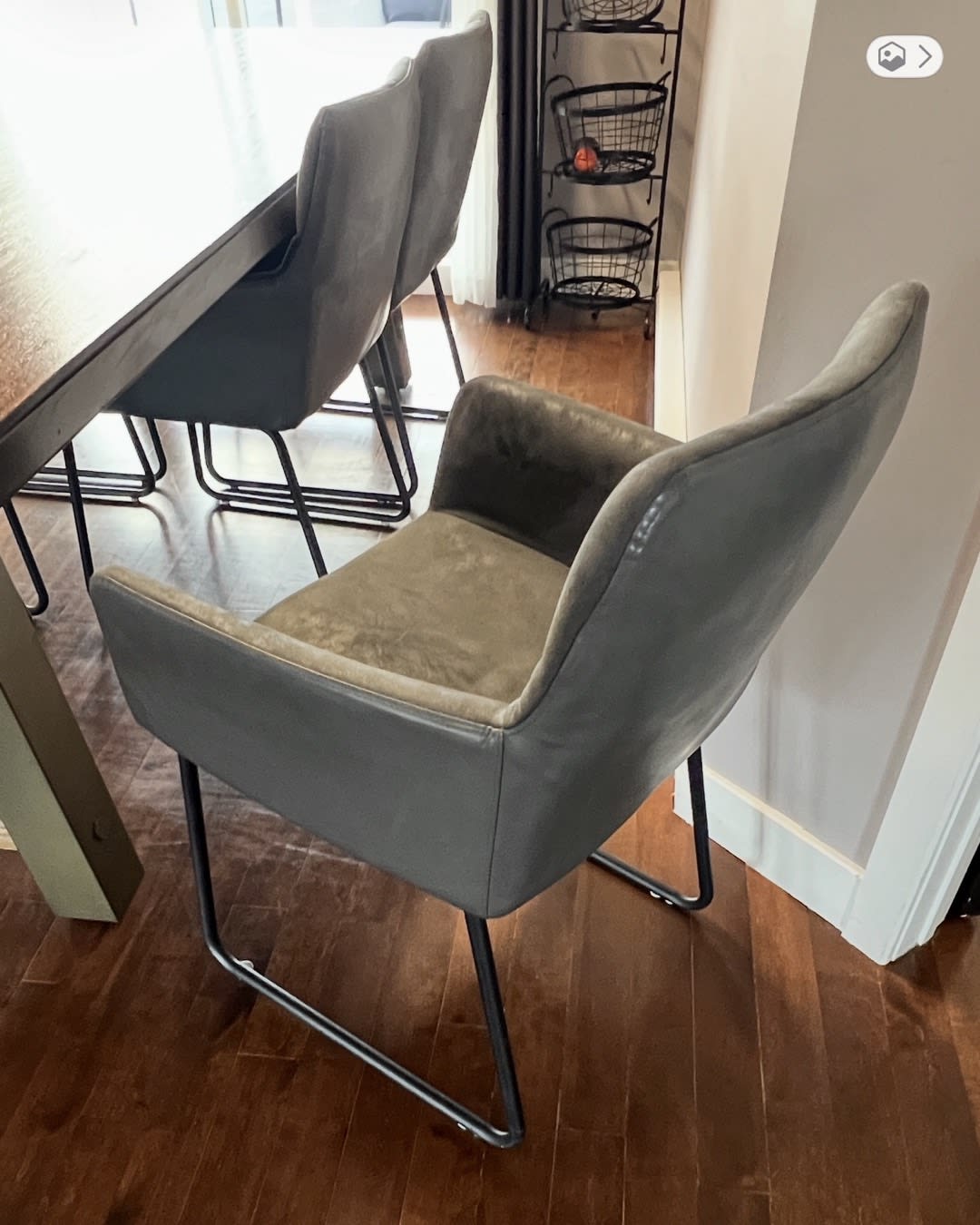 Magnifique Table en bois 110x250cm — foto 4 de 4