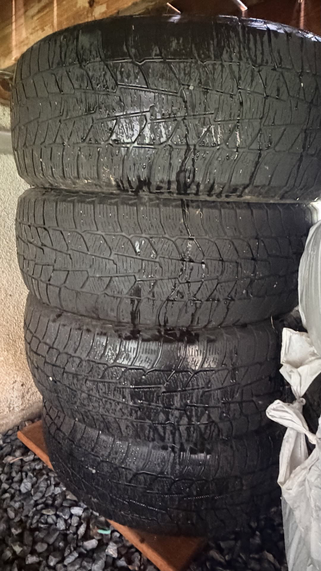 Pneus de inverno 235/60R18 — foto 2 de 5