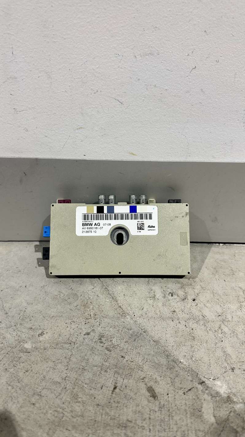 E93 Diversity Module Antenna