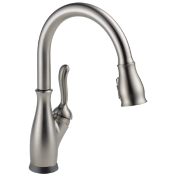 Delta Leland®: Single Handle Pull-Down Kitchen Faucet with Touch2O® and ShieldSpray® Technologies in Spotshield Stainless