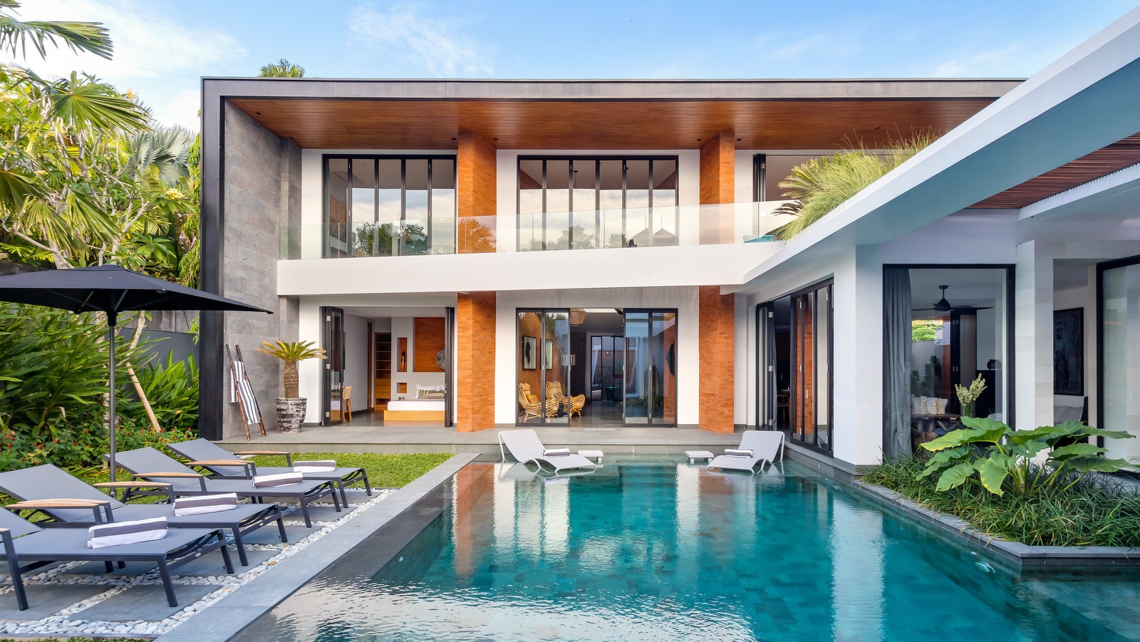 long term villa bali workspace