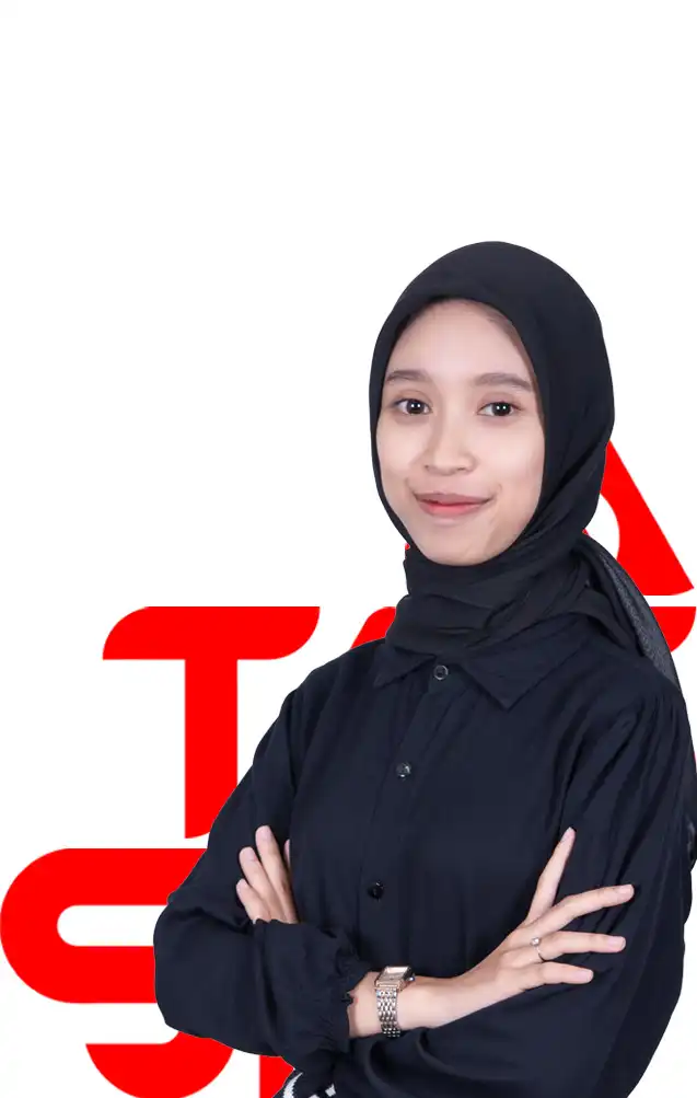 Risa Yuniar — Head of Customer Experience