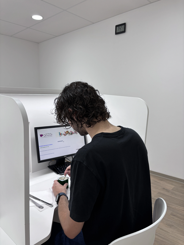 Illustration actualité « Comment s’inscrire pour tester des produits : Guide complet et étapes innovantes »