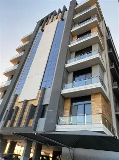 مشروع شقق سكنية وفندقية