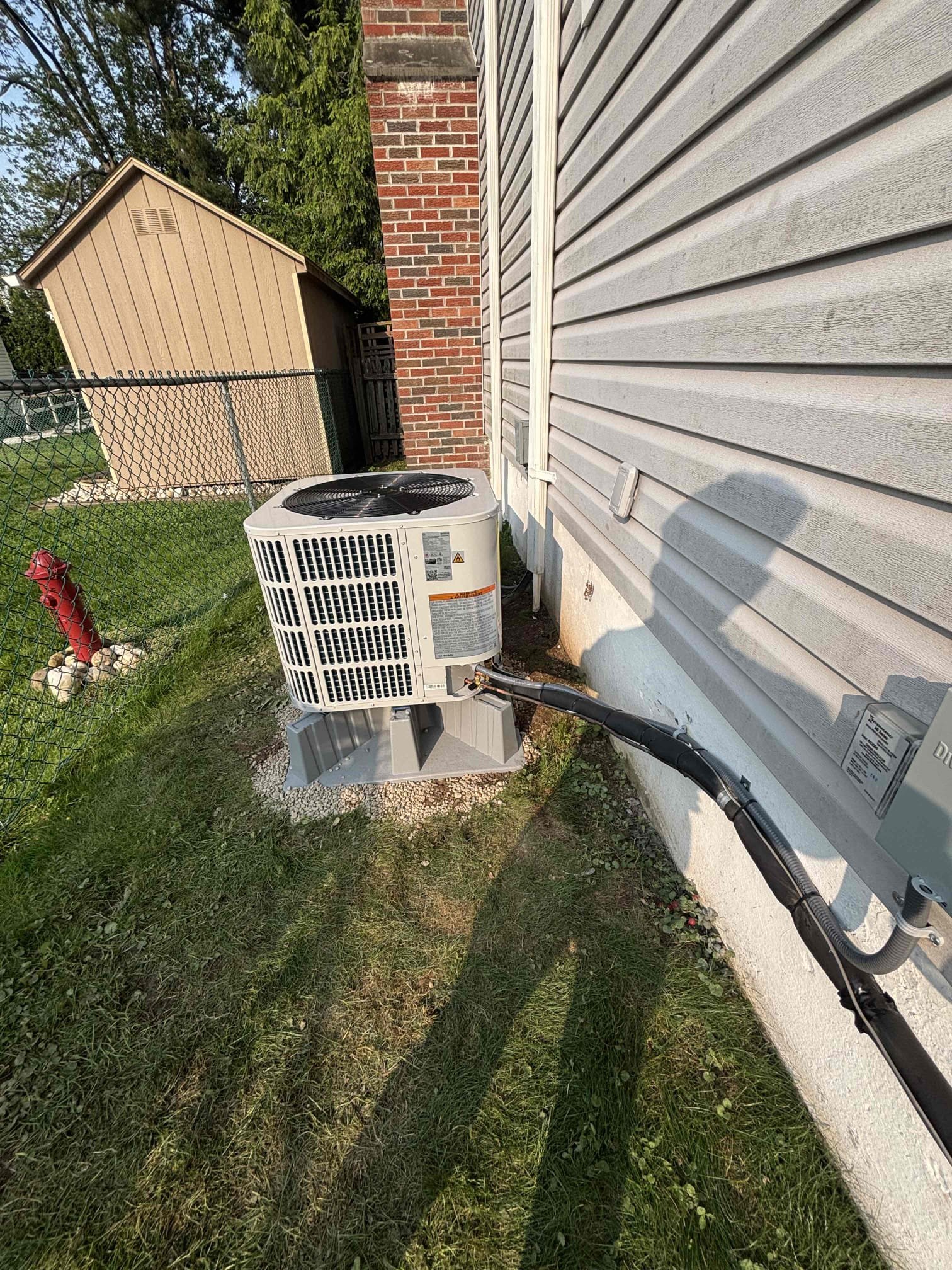 Keep your home cool and comfortable with expert AC installation from Service Professionals. Experience quality and reliability today!