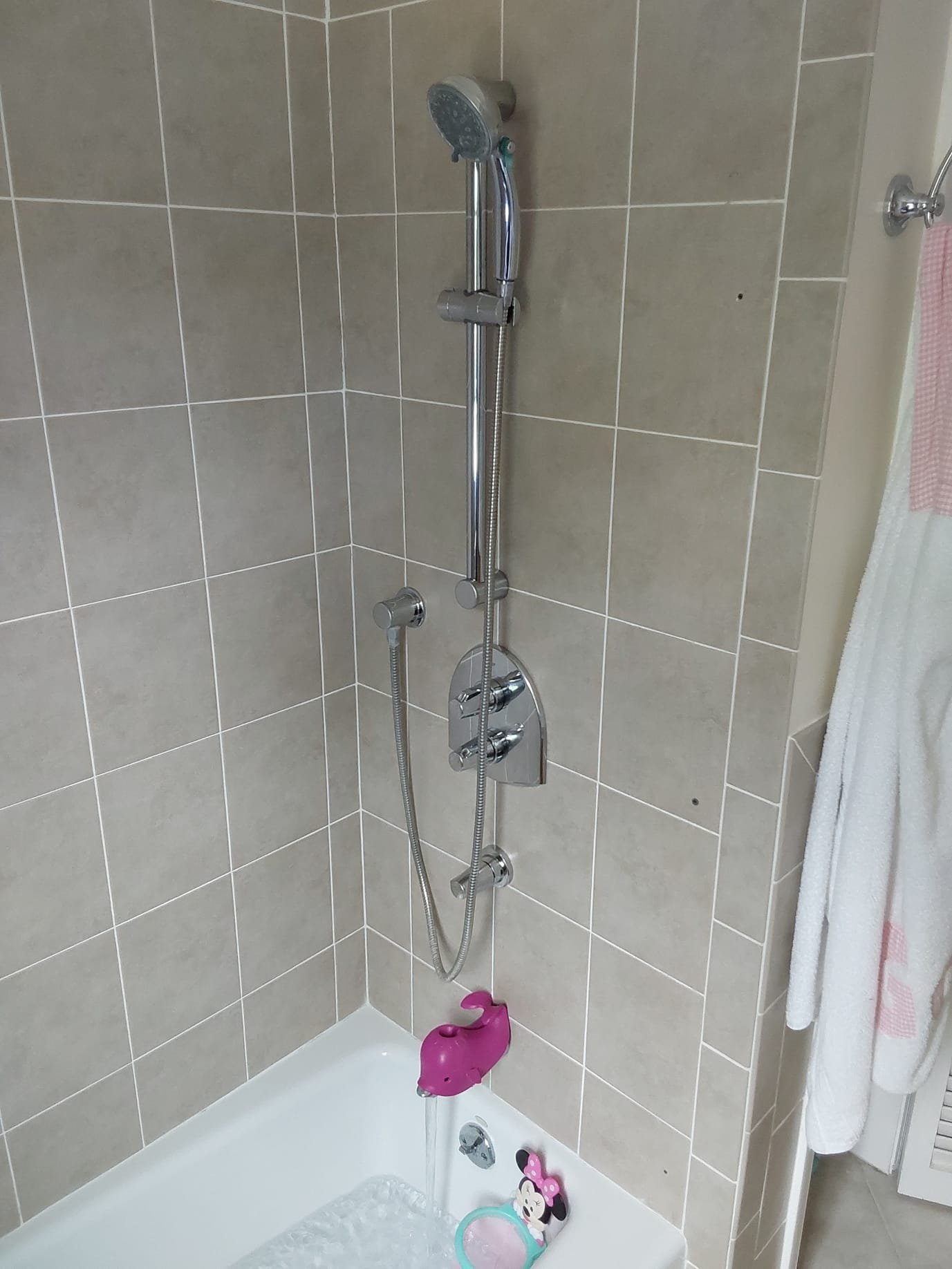 Upgrade your family bathroom with top-notch plumbing services from [Business Name], where professionalism meets family-friendly solutions!