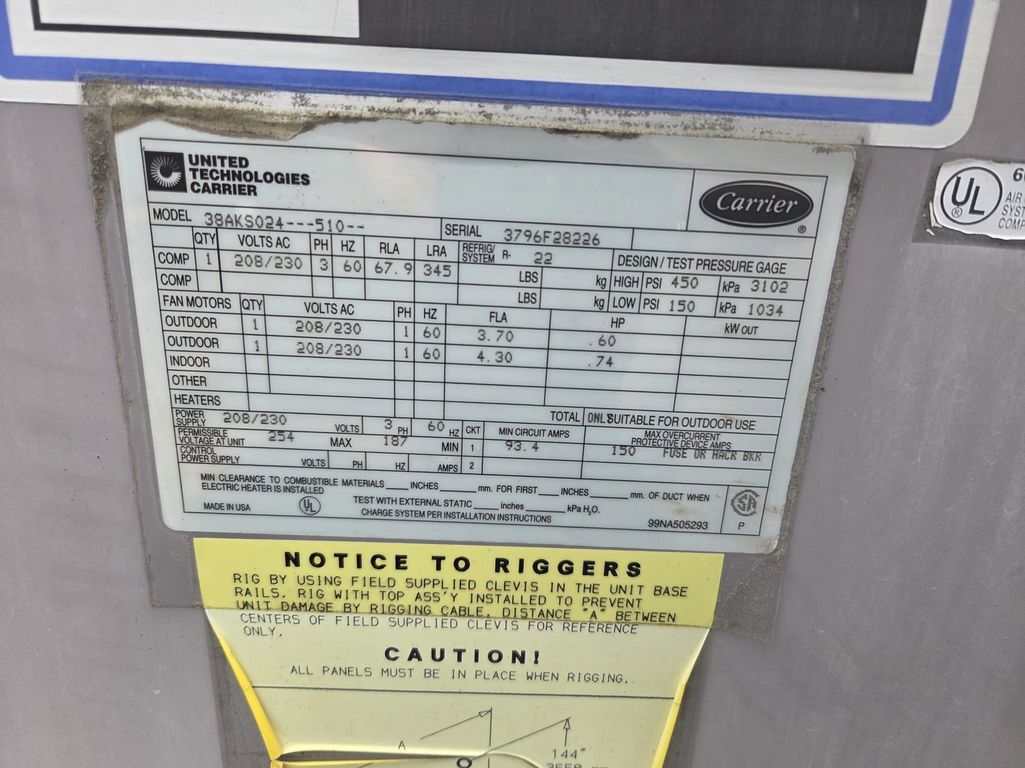 With Service Professionals, you can trust our commitment to safety and quality, as demonstrated by our meticulously maintained equipment standards.