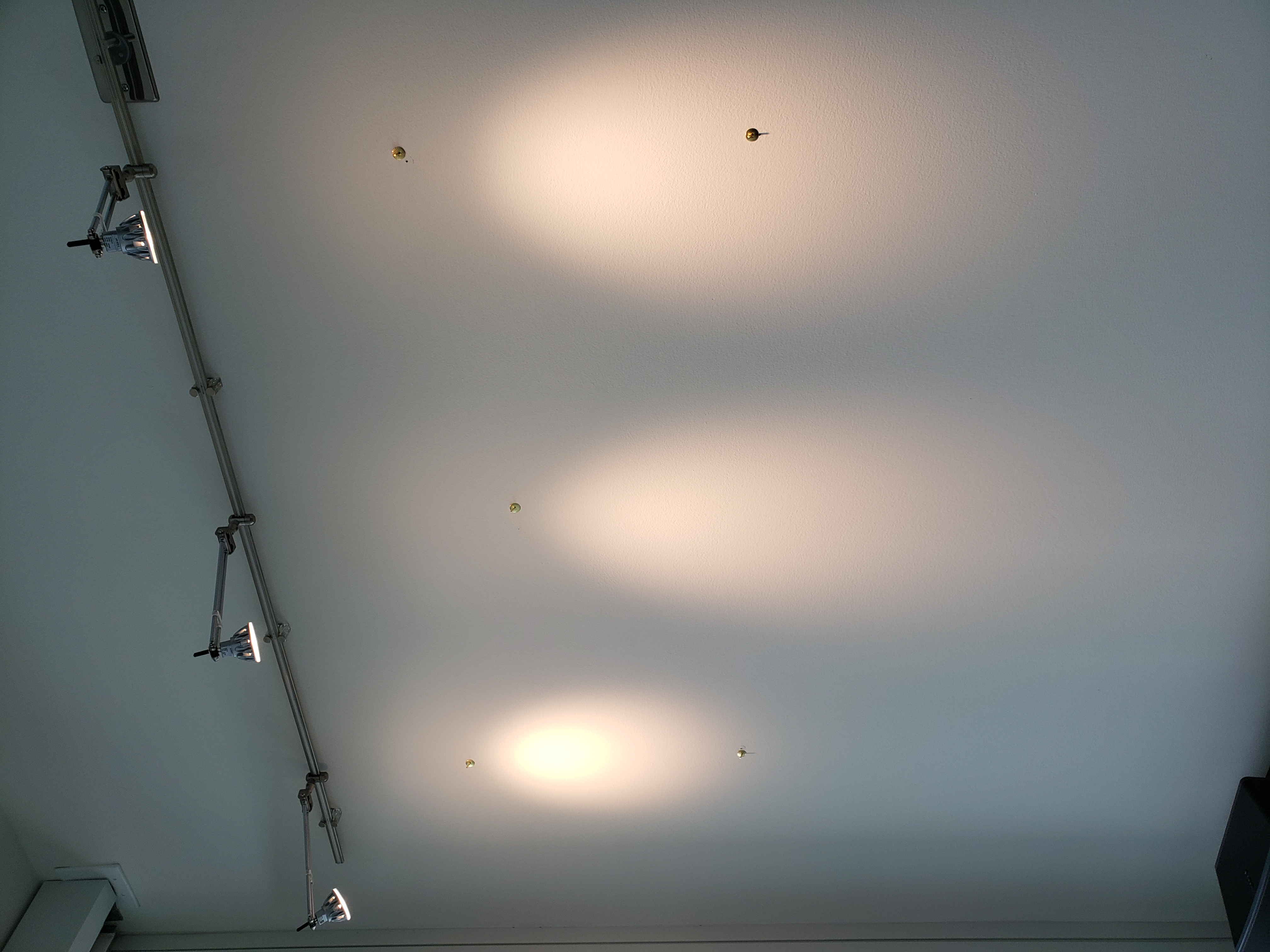 Illuminate your space with precision and expertise with Aardvark Electric, Inc.