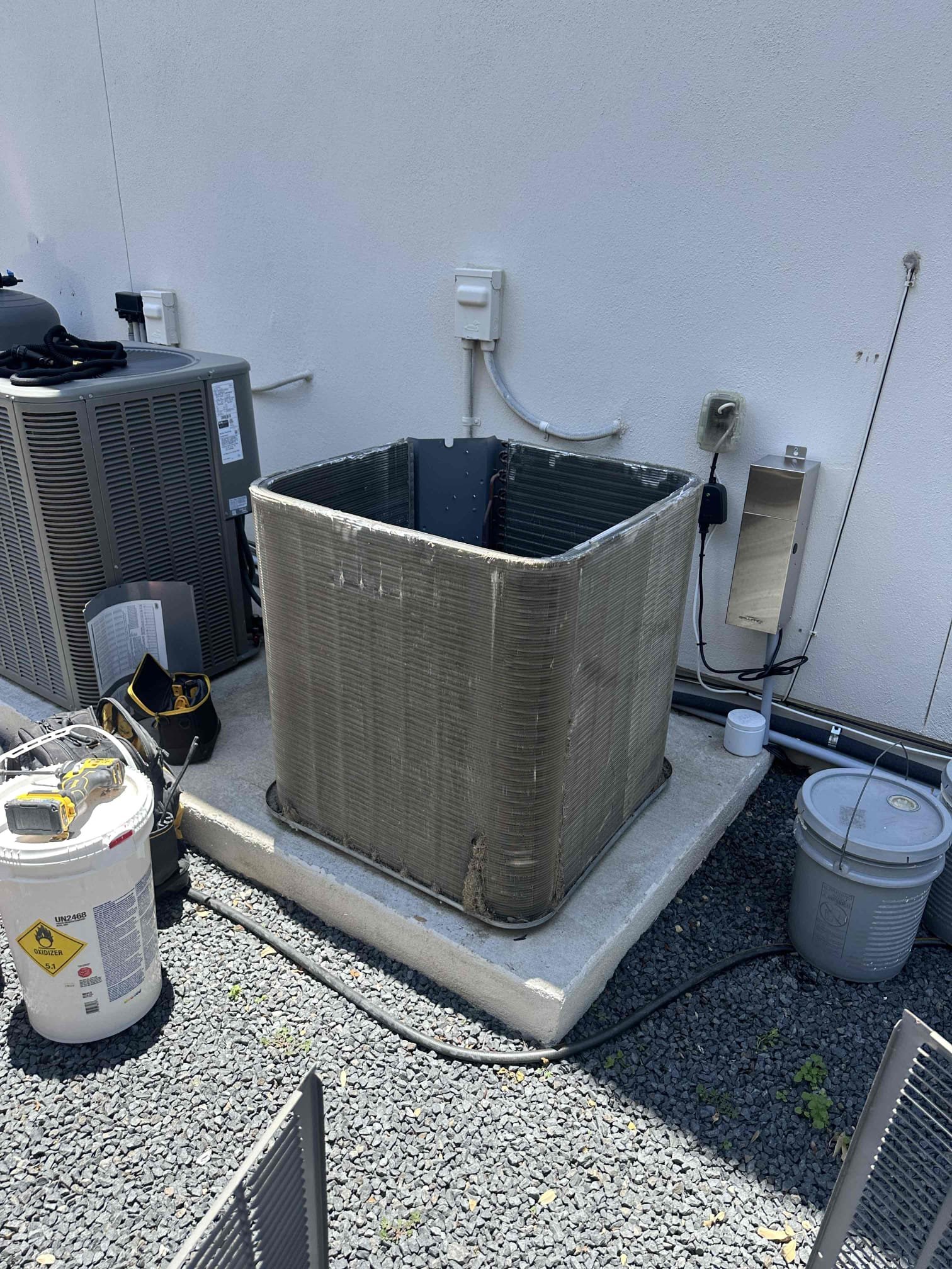 Experience superior HVAC services with SALT Plumbing Air & Electric, ensuring your comfort with professionalism and quality.