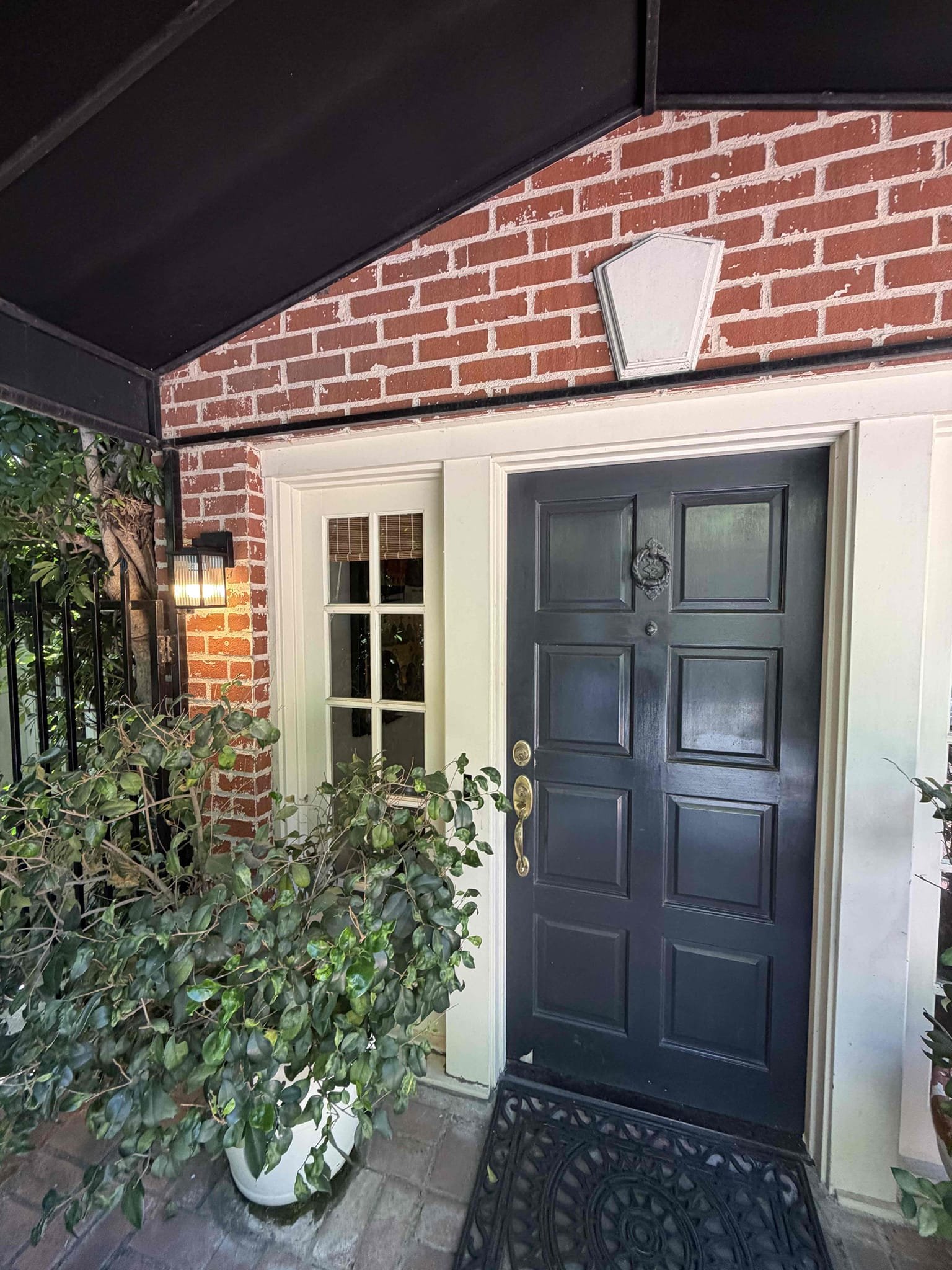 Light Fixture Installation in Beverly Hills, CA