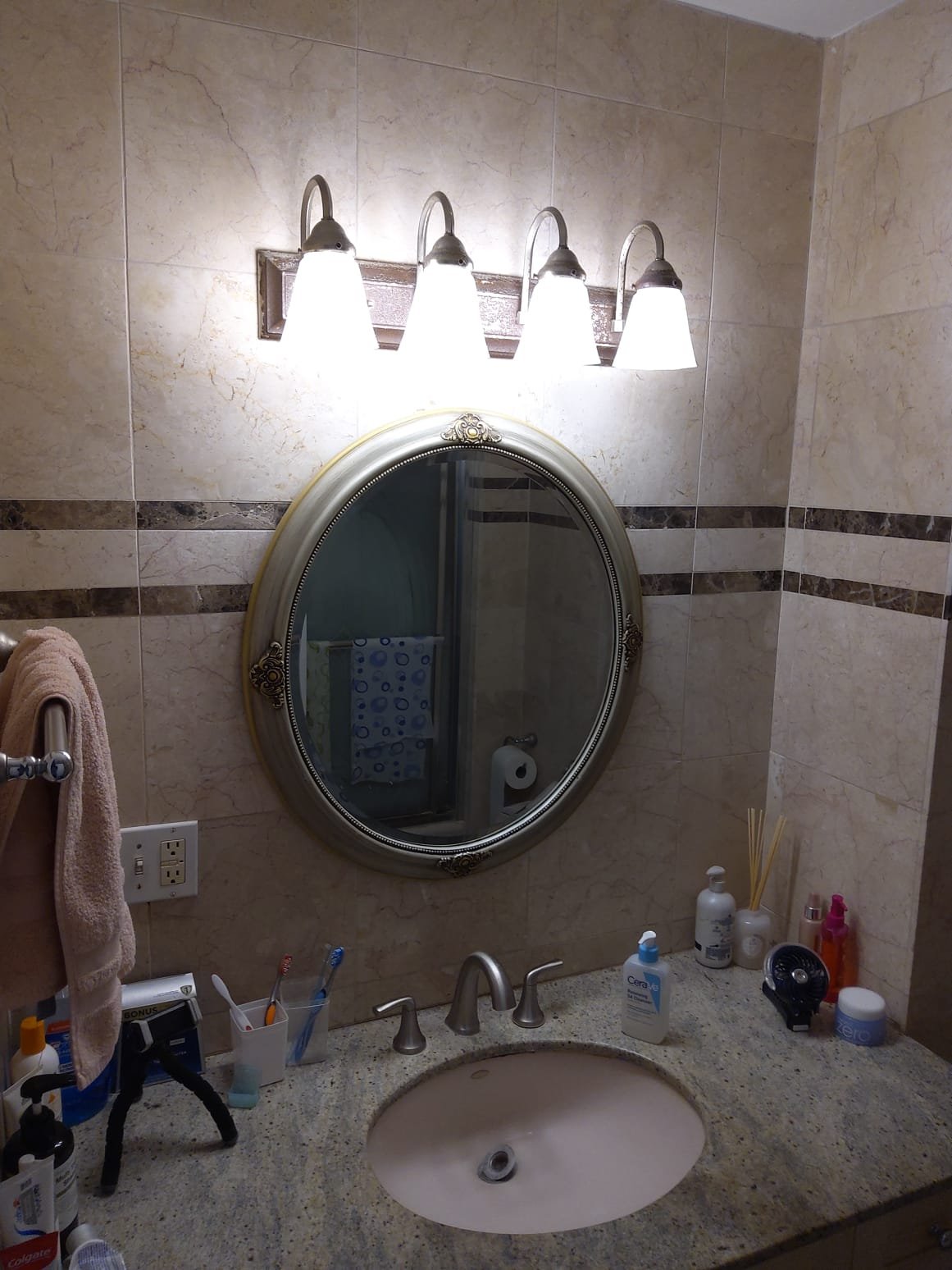Experience impeccable bathroom renovation with our expert services—bringing quality and style to your home with Service Professionals.