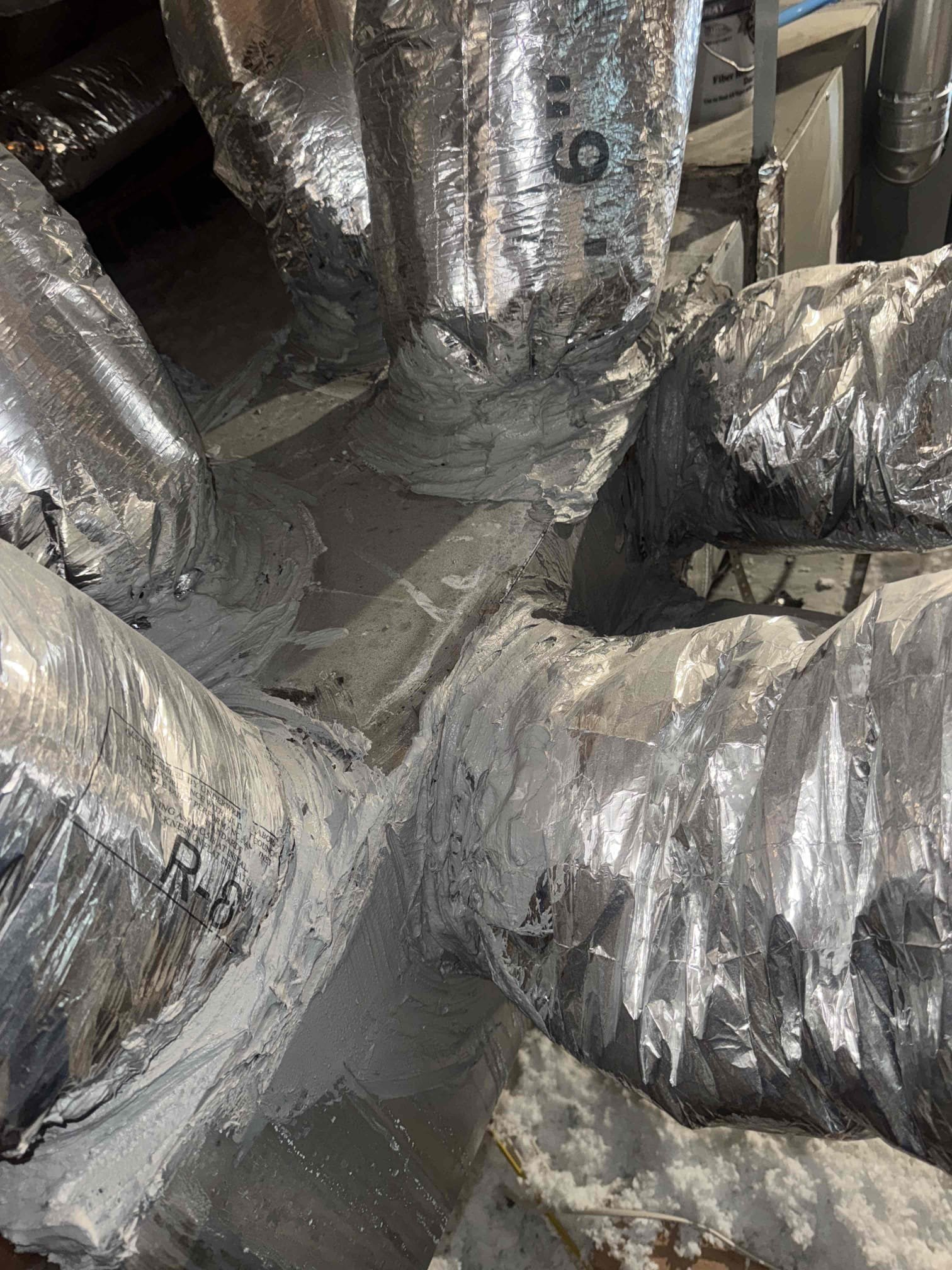 Ensure optimal airflow and efficiency with Parobek Plumbing & Air Conditioning's expert duct services.