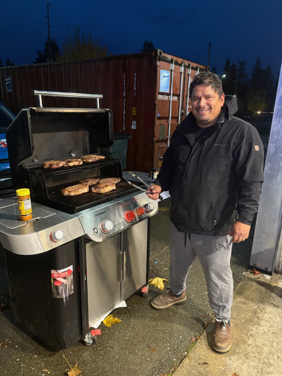 At Apollo Plumbing, we believe in bringing people together, whether through excellent plumbing services or a friendly BBQ night under the stars.