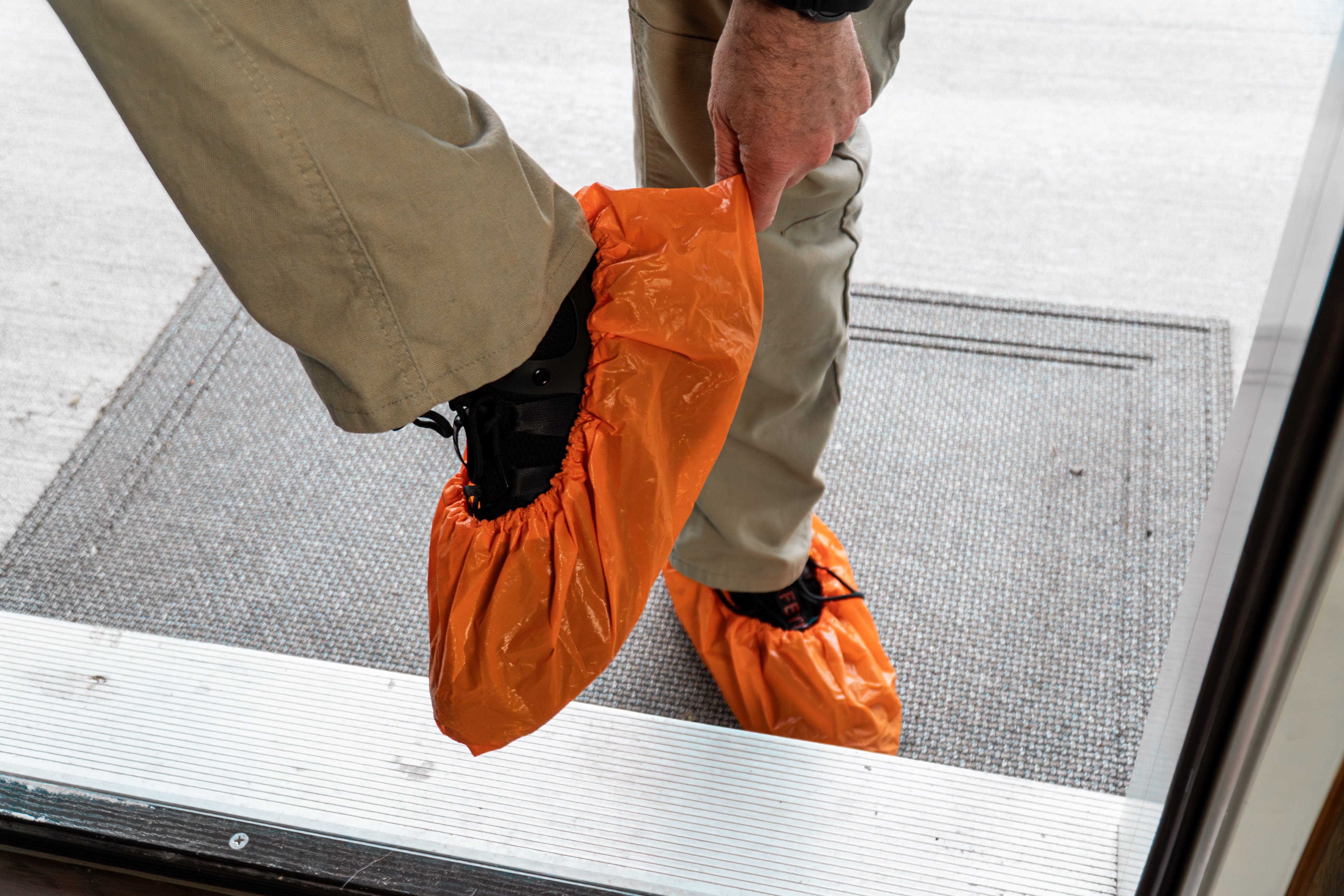 Tureks Plumbing Services: Stepping up with professionalism and care right from the doorstep.