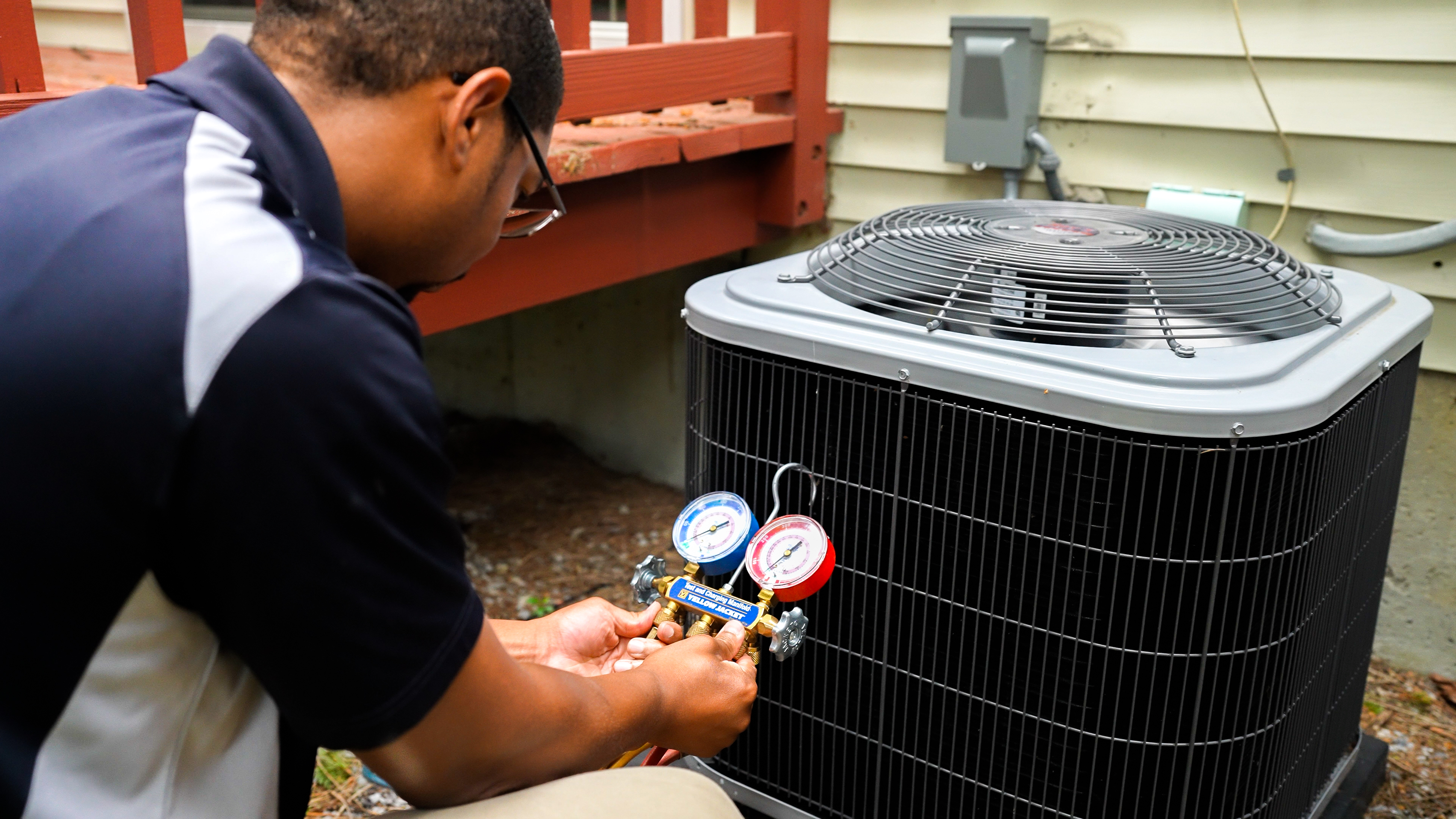Experience top-notch air conditioning services with Roy's Plumbing, Heating, Cooling & Electrical, where professionalism meets quality.
