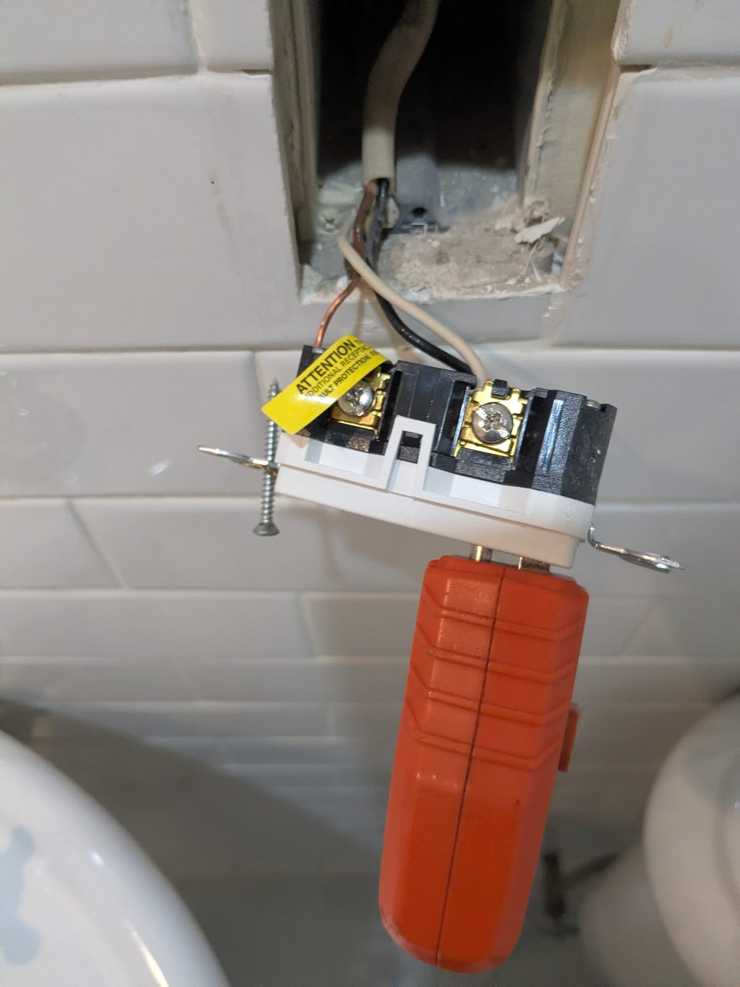 Experience top-notch electrical solutions with Aardvark Electric, Inc., ensuring safety and quality in every installation.