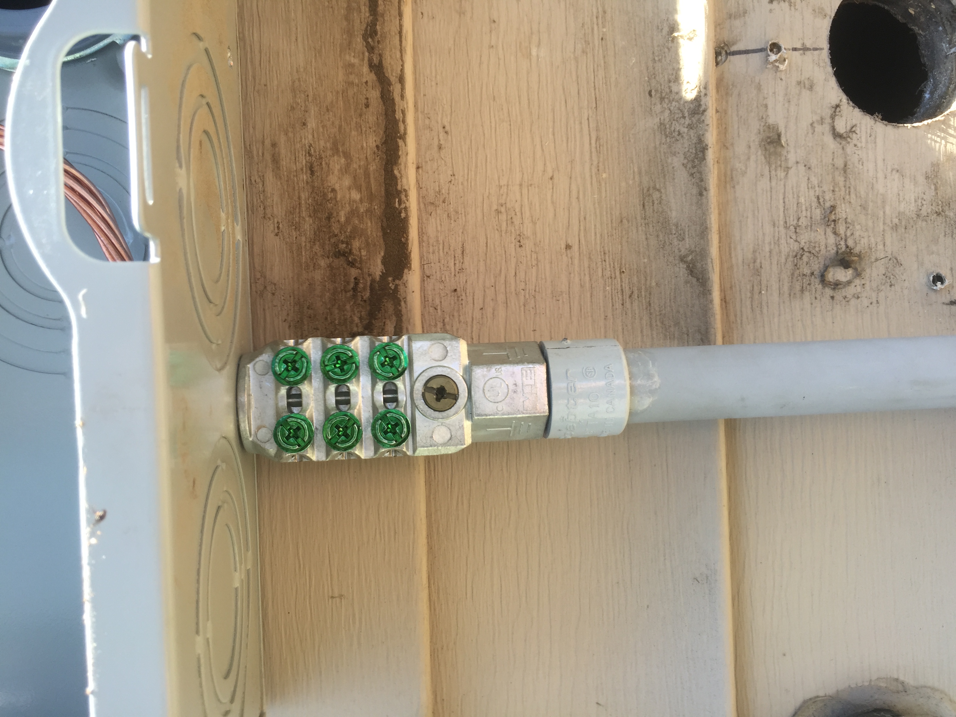 Castle Electric Inc. delivers expertise and reliability right to your doorstep with top-notch electrical installations.