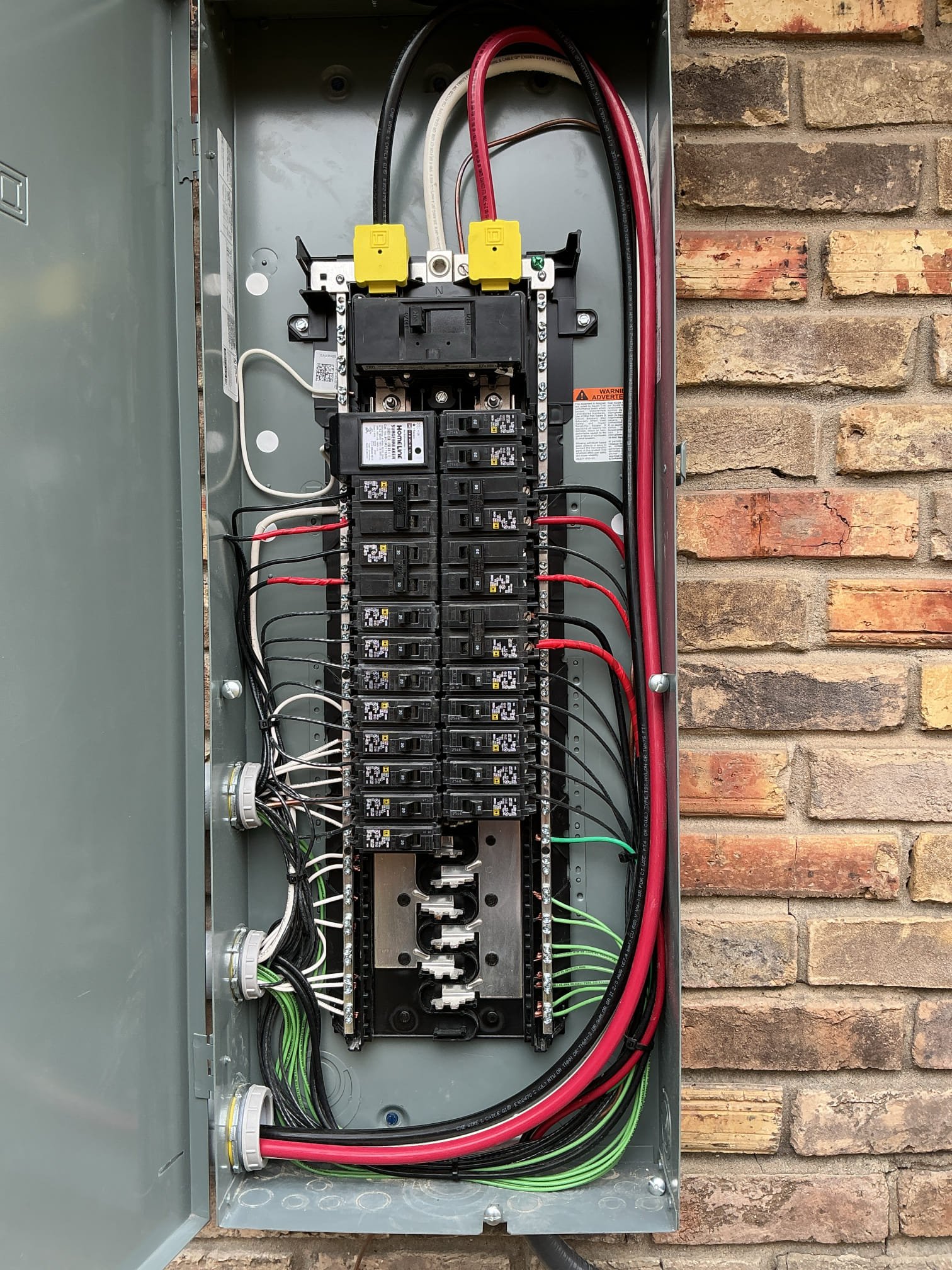 Blue Line Electric ensures your home's power distribution is both orderly and durable with our expertly serviced panels.