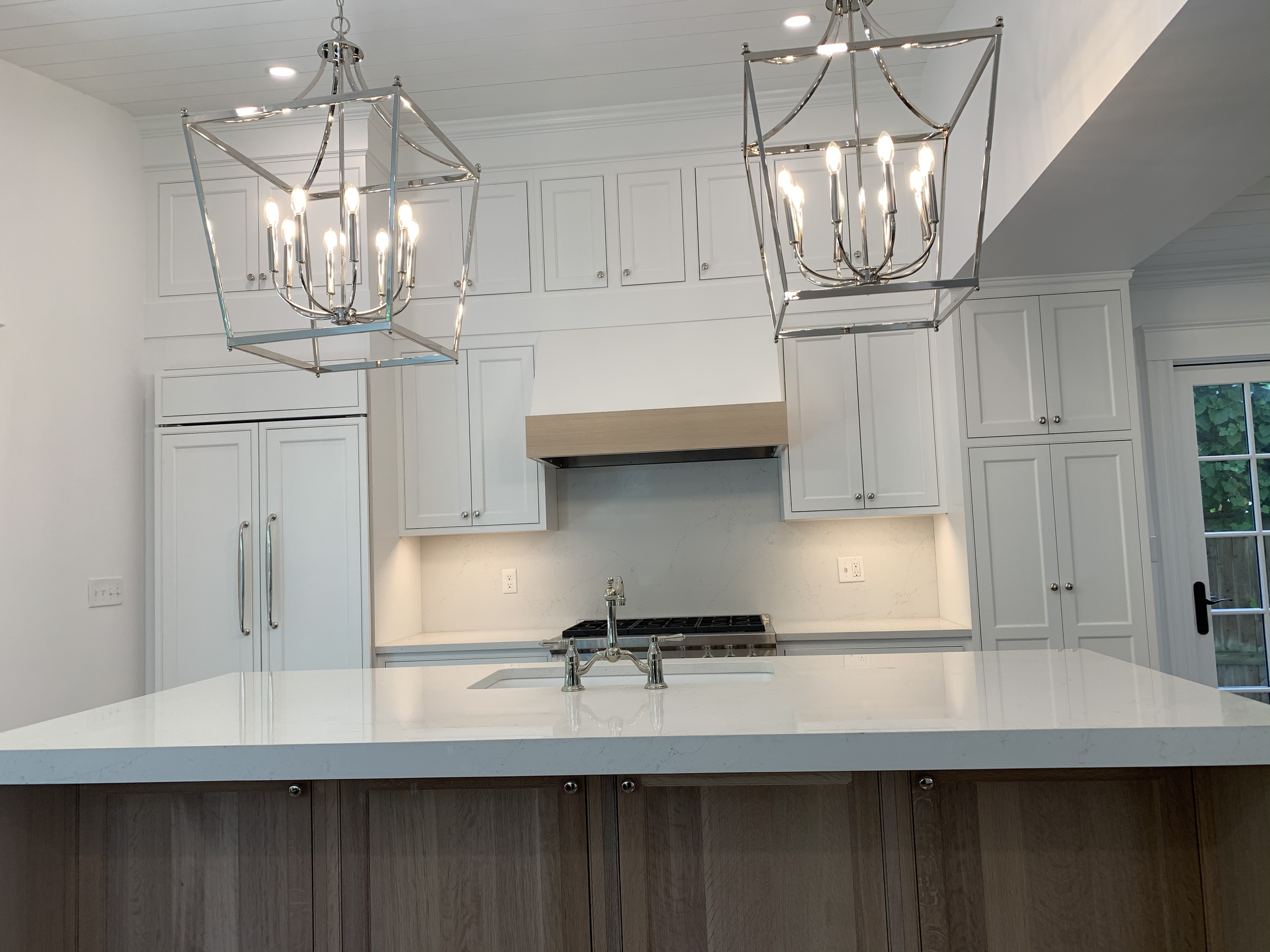 Enhance your home with Castle Electric Inc.'s expert lighting installations, adding elegance and functionality to any space.