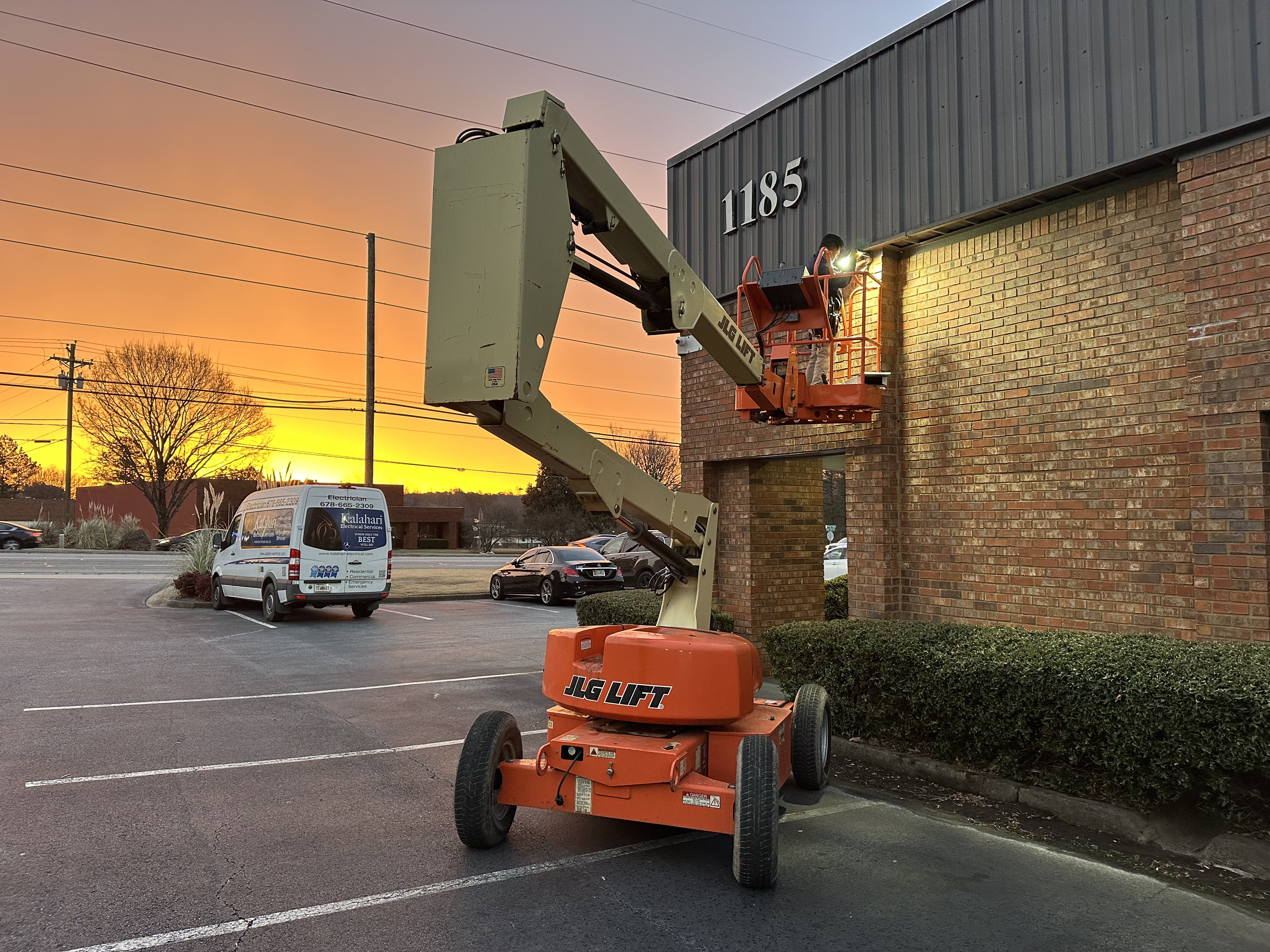 At Kalahari Electrical Services our skilled team safely updates exterior lighting at dusk, delivering dependable workmanship and visible results.