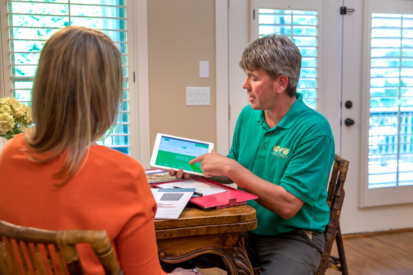 Experience unparalleled HVAC solutions with Moncrief Heating & Air Conditioning – where personalized, professional service meets advanced technology.