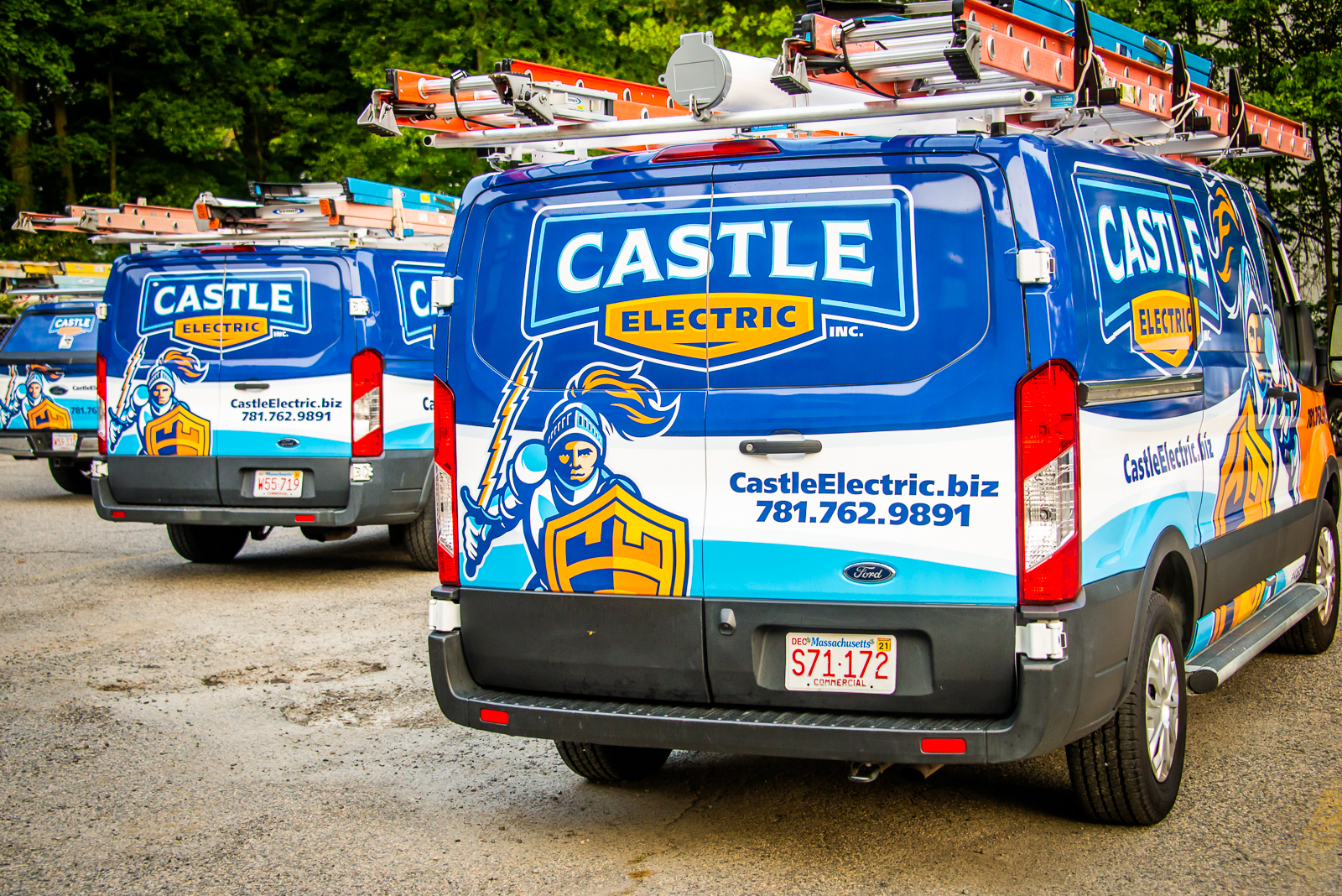 Castle Electric Inc. ensures quality and reliable electrical services with our professional fleet, always ready to serve you.