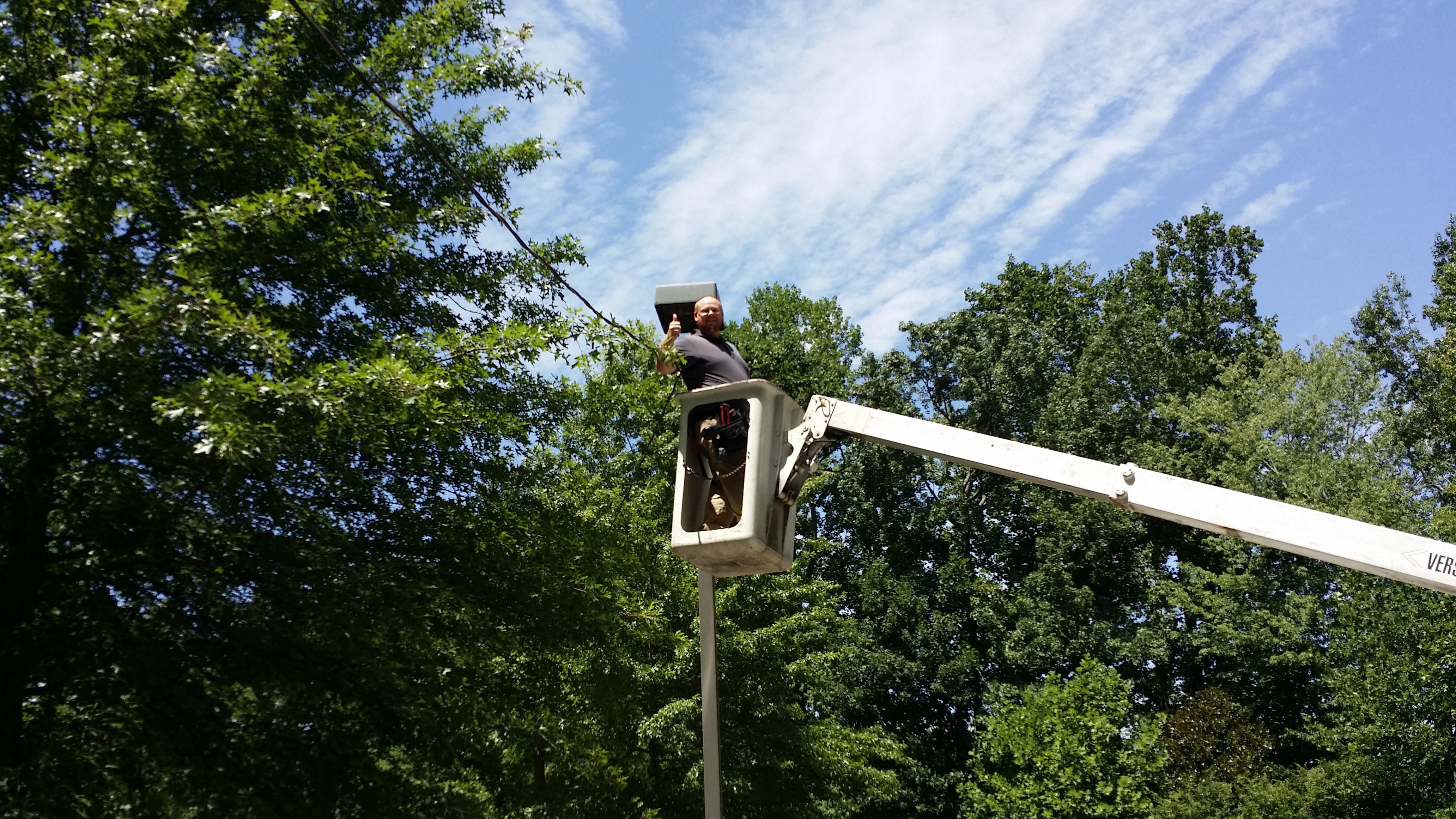 Trust Aardvark Electric, Inc. for professional and reliable outdoor electrical services, delivered with a smile.