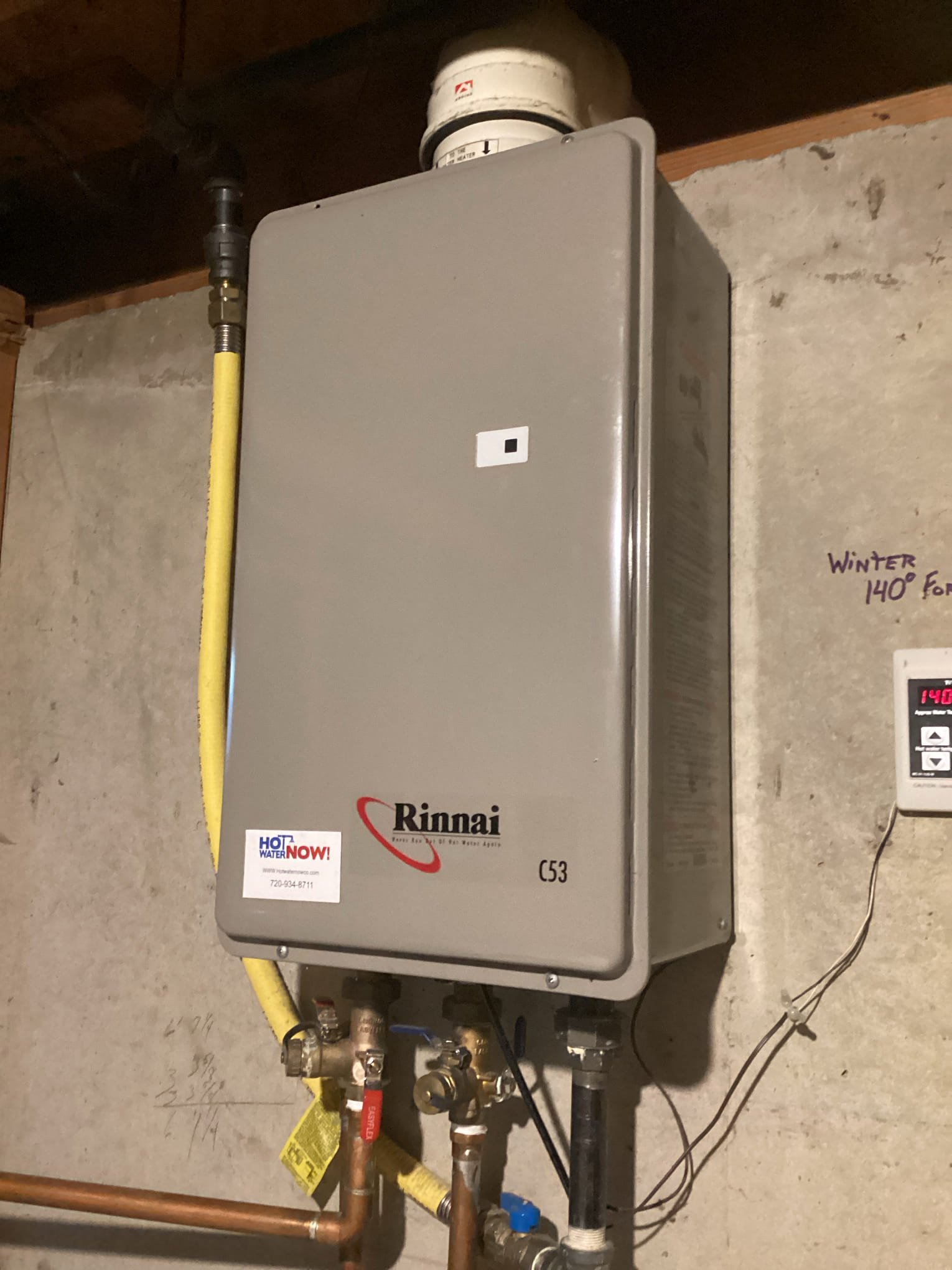 Experience seamless hot water solutions with Bell Plumbing, Heating, Cooling & Electrical’s state-of-the-art installations.