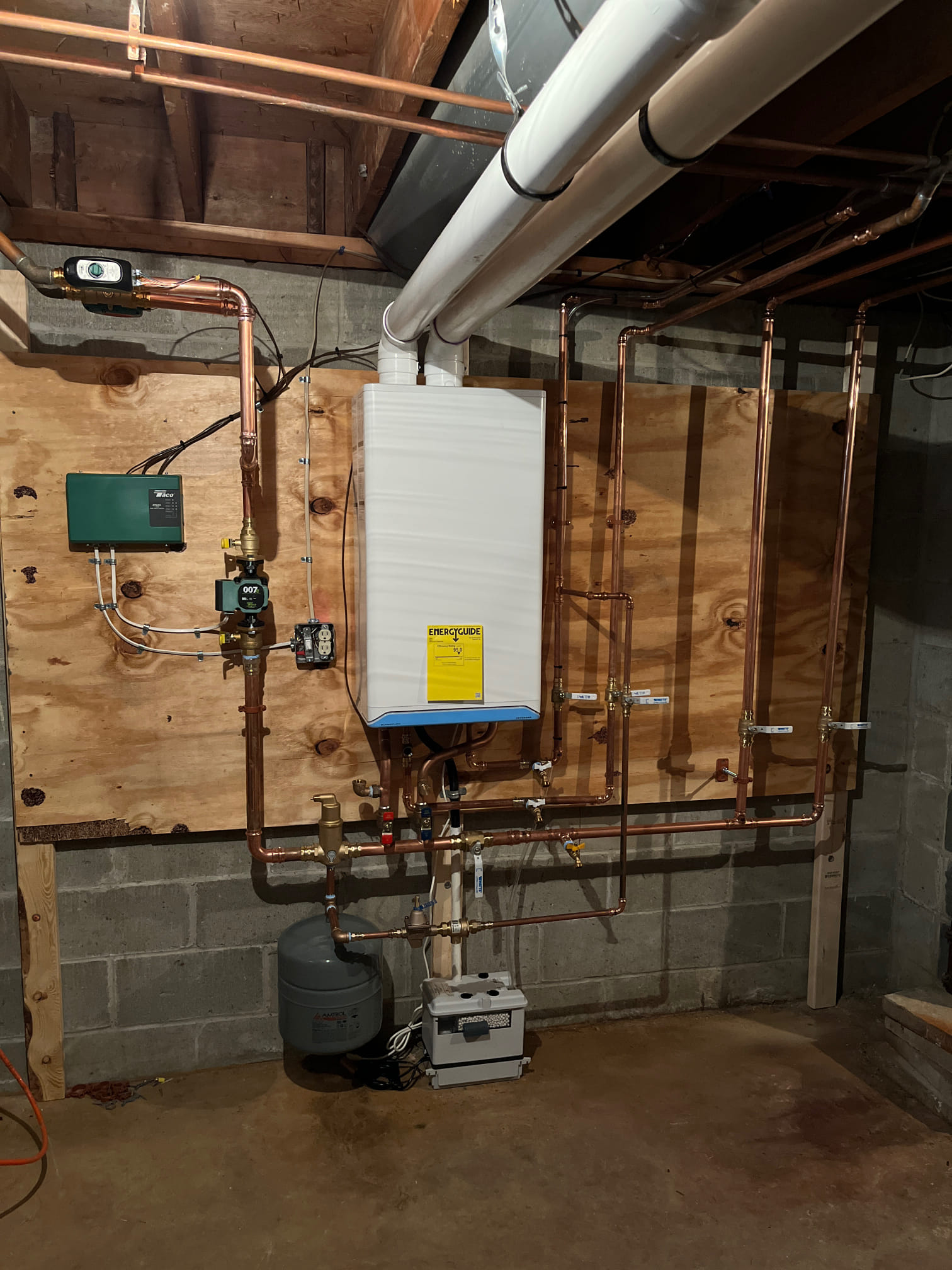 Experience top-notch plumbing solutions with Paul The Plumber, where quality and professionalism are guaranteed.